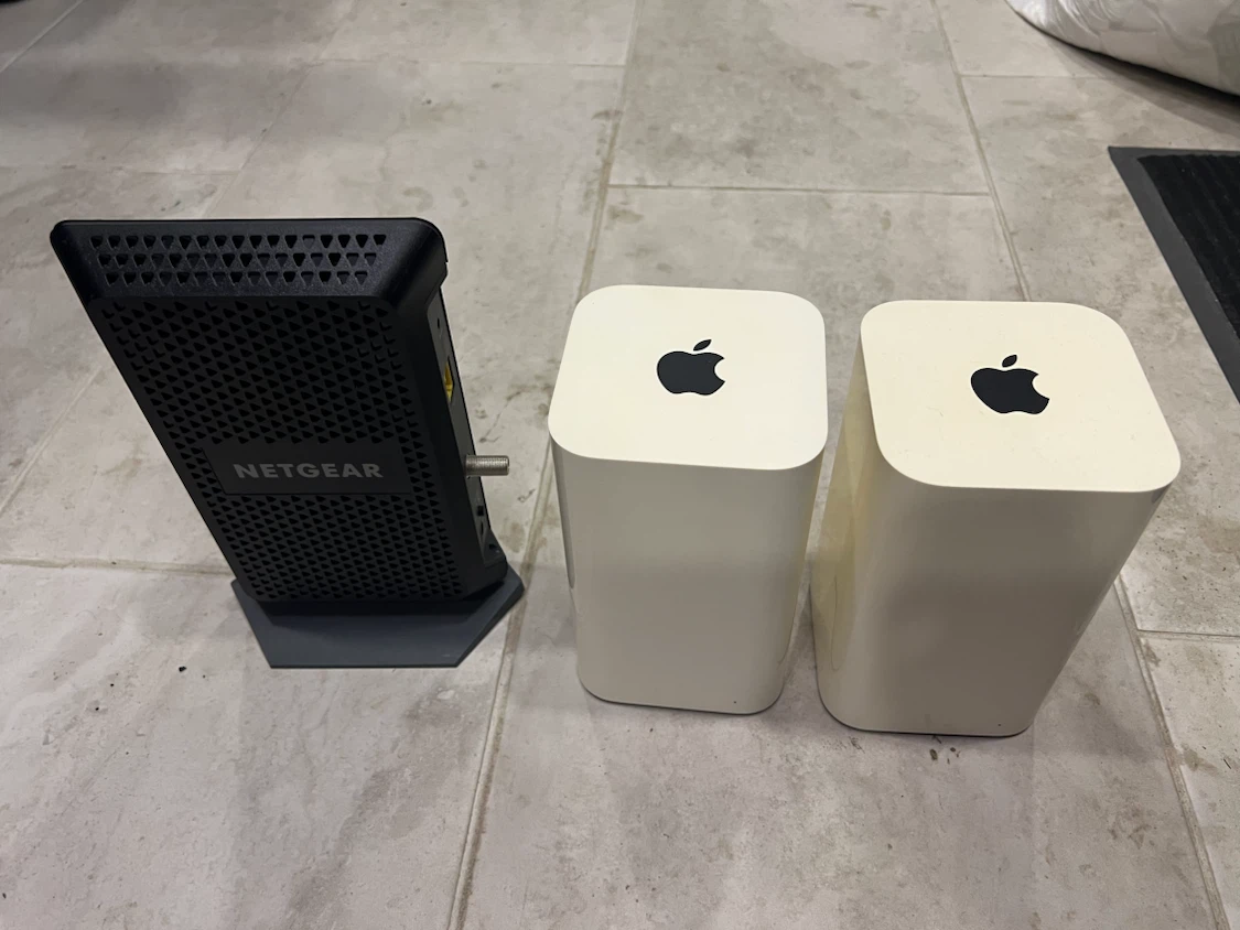 Apple WiFi router