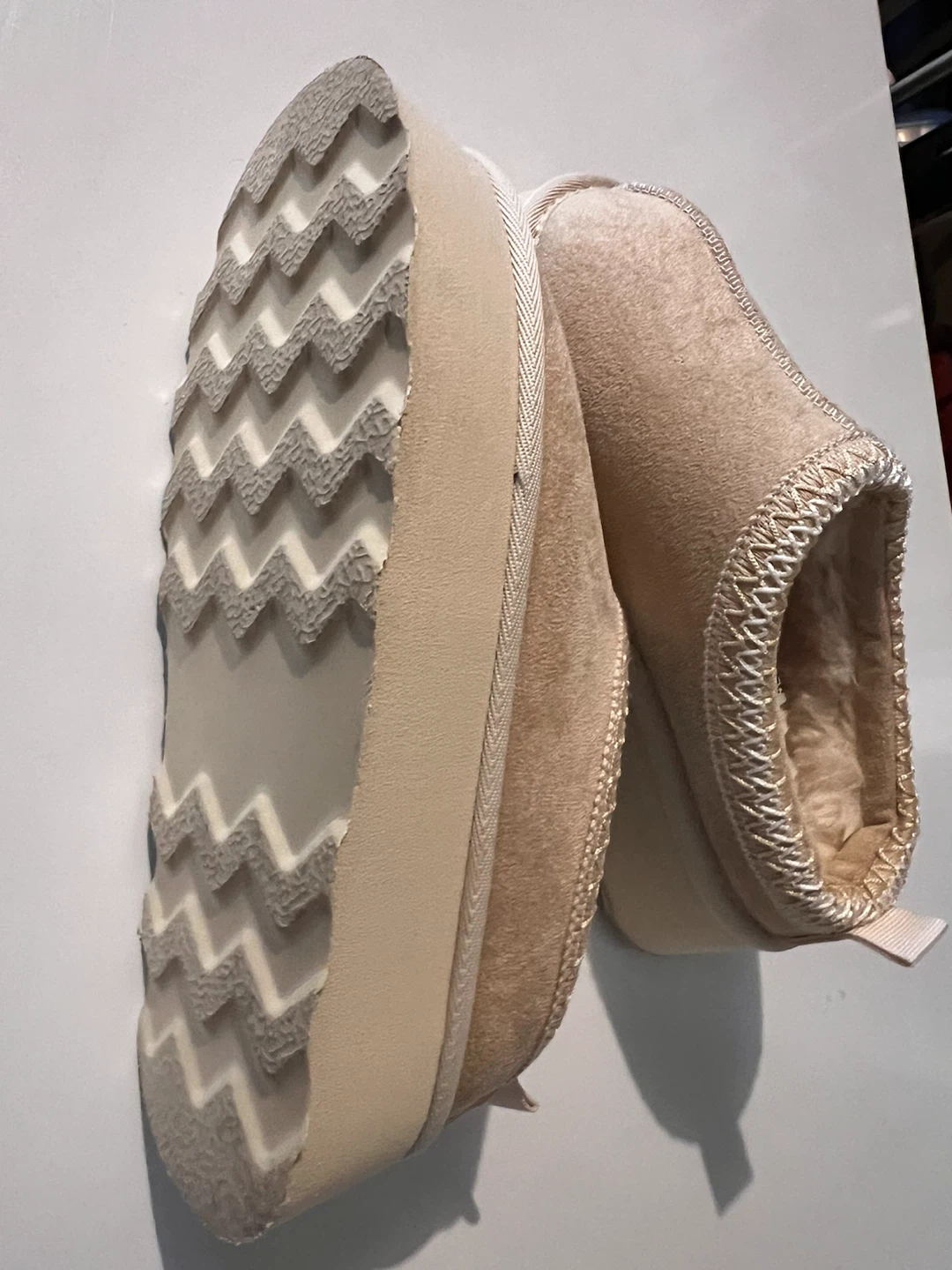 Beige Platform Slippers Size 34 - photo 2