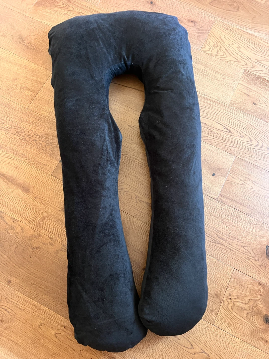 Black U-Shaped Full Body Pillow