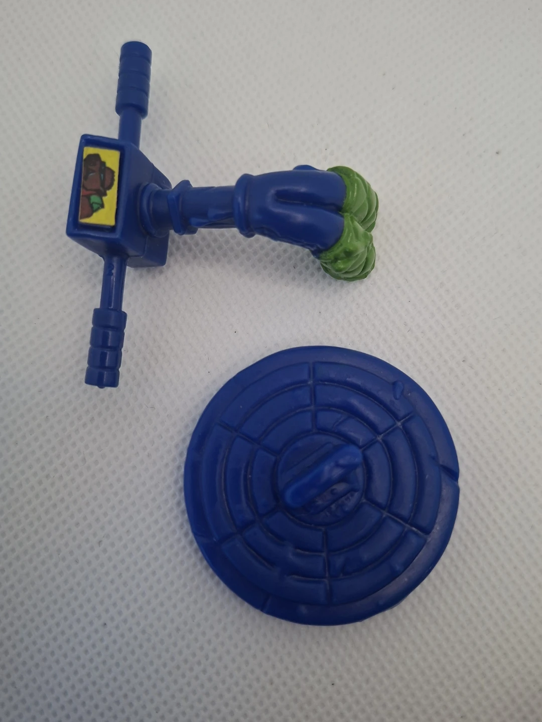 Vintage 1991 TMNT Sewer Spitting Leonardo Figure w/ Accessories - photo 4