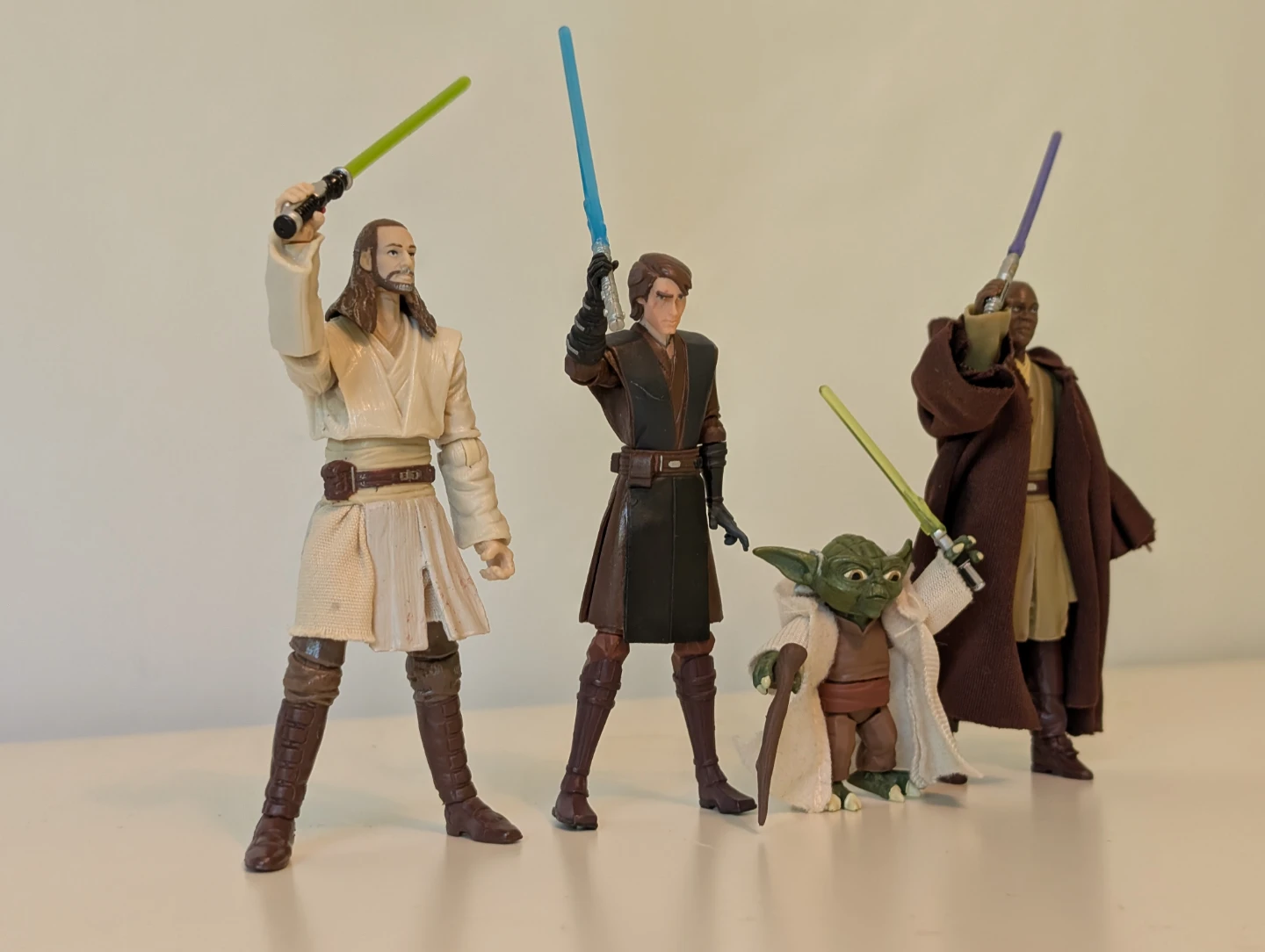 Large Collection of Star Wars Action Figures - photo 4