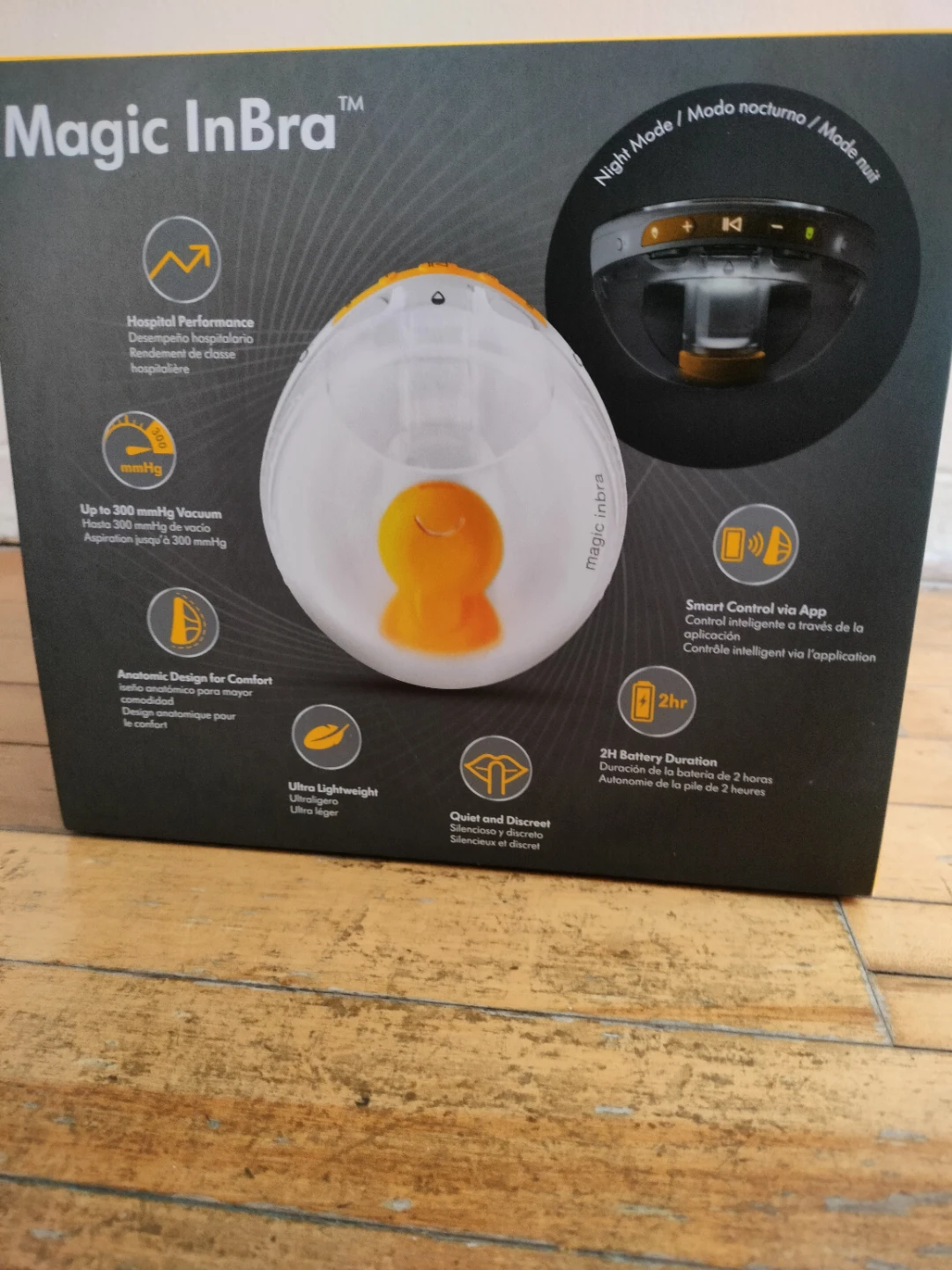 Brand new medela hands free breast pump - photo 4