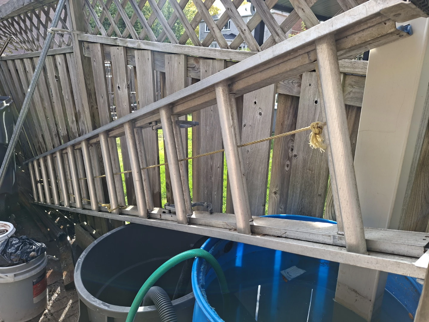 Aluminum Extension Ladder