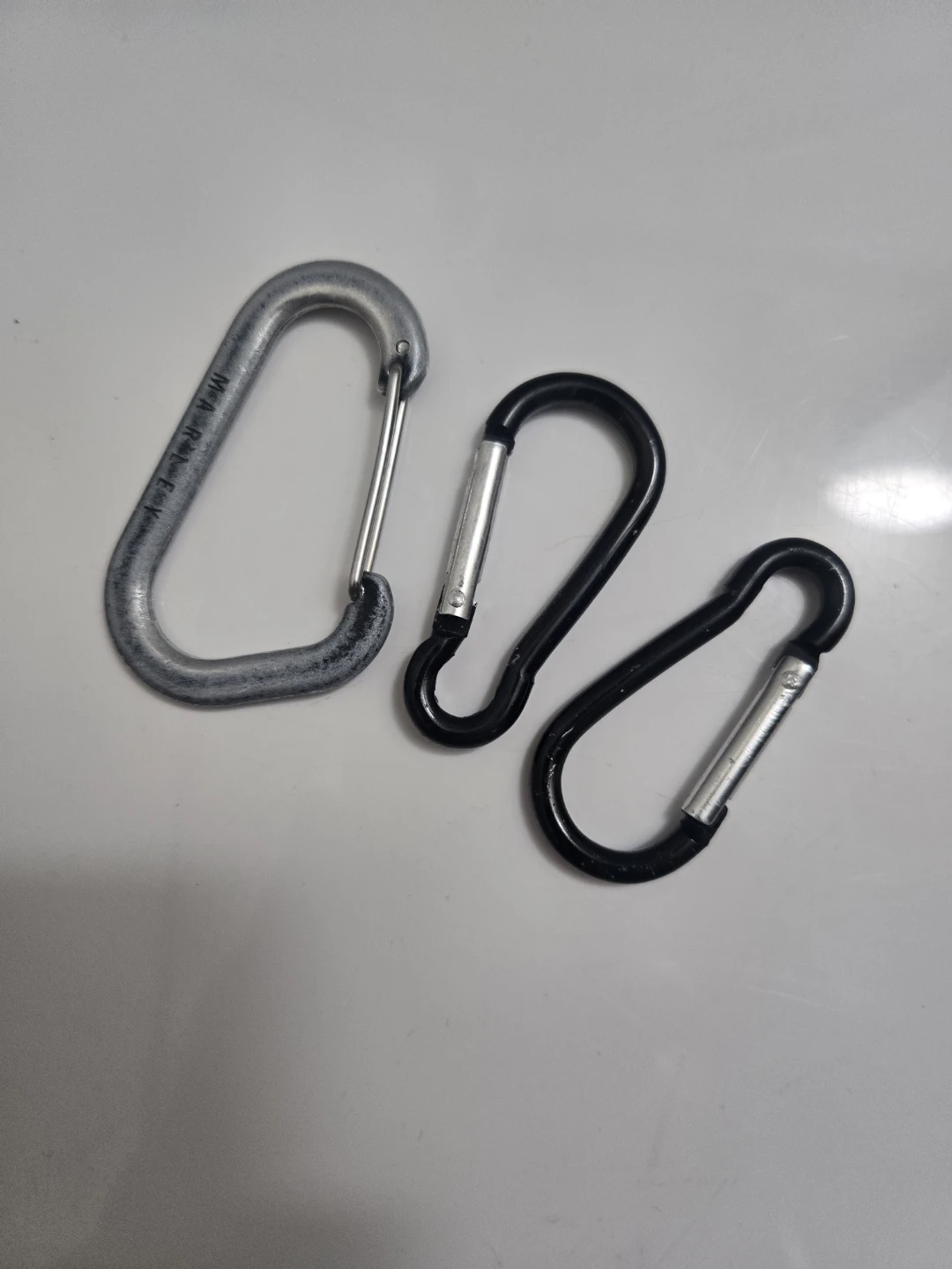 Set of 3 Carabiner Clips