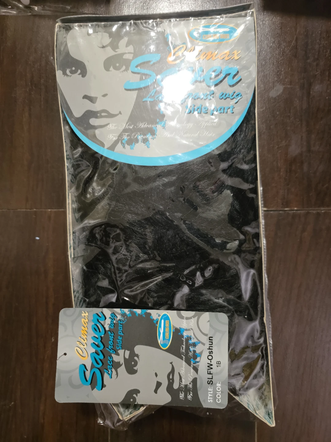 Lot of 4 Janet Collection and Quality Collection Wigs - photo 4