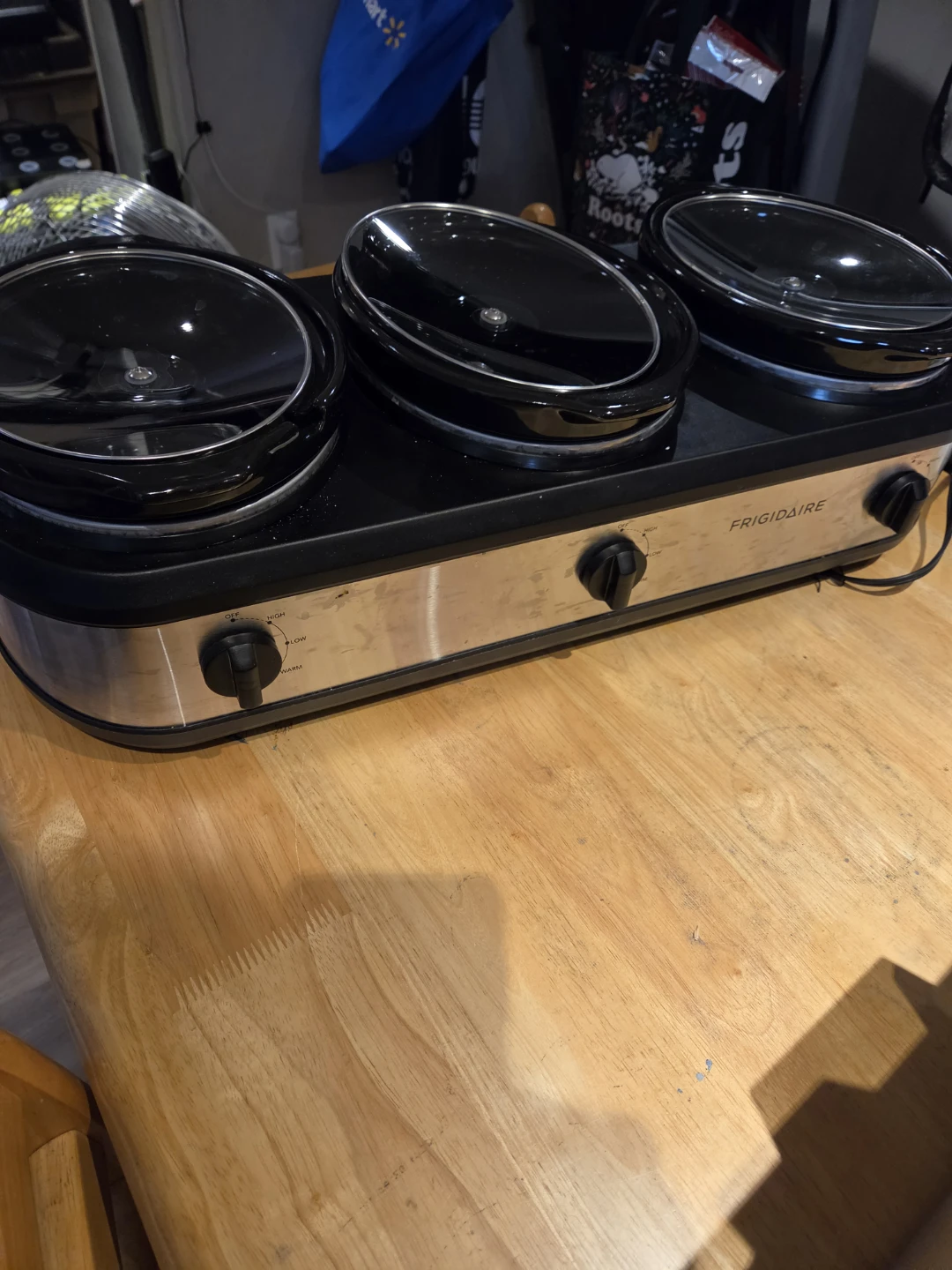 Frigidaire Triple Buffet Server