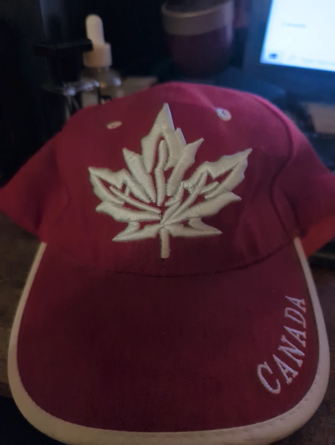 Red Canada Maple Leaf Baseball Cap