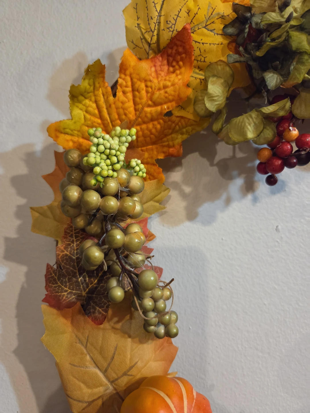 Autumn Fall Leaves Wreath with Pumpkin & Bow 12" - photo 3