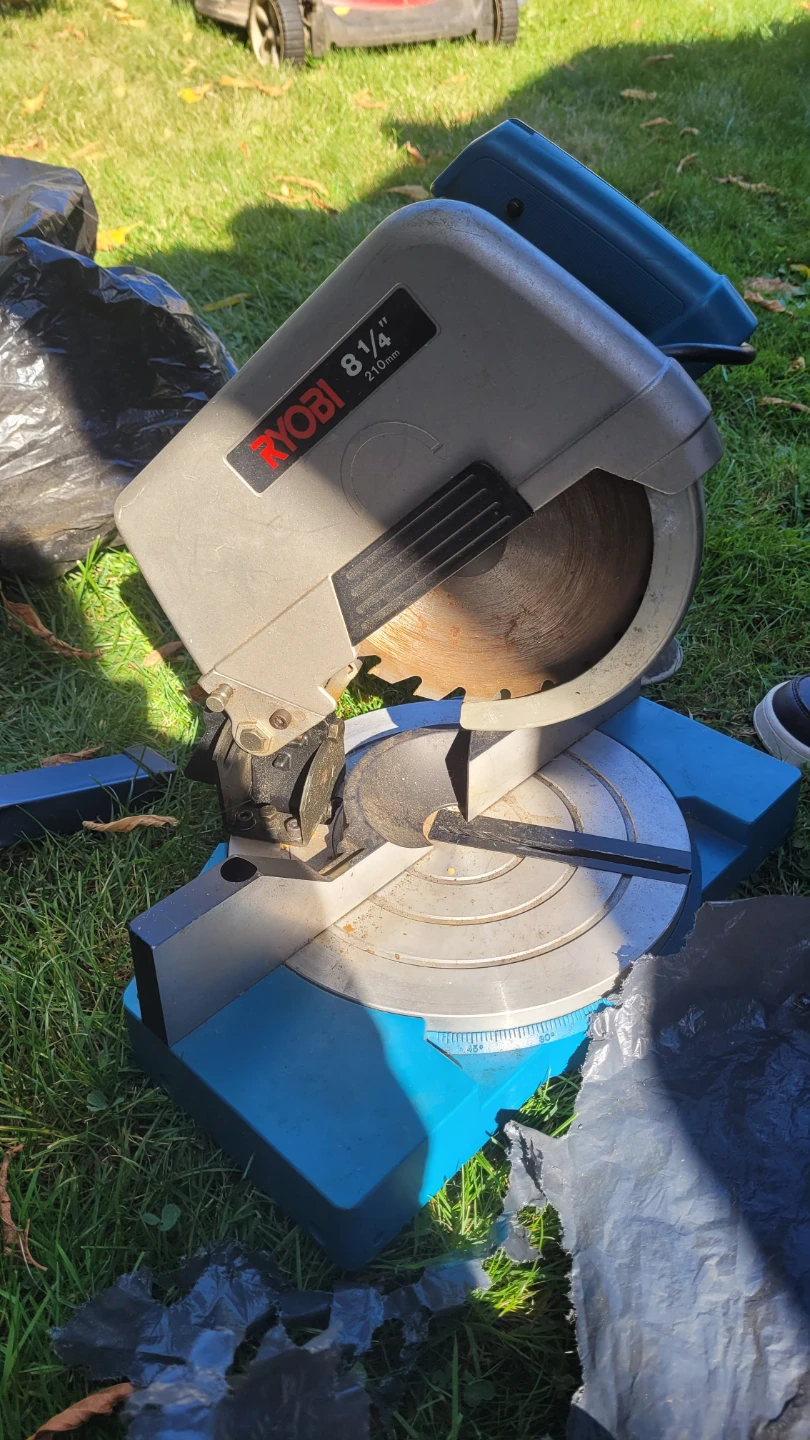Ryobi saw - photo 2