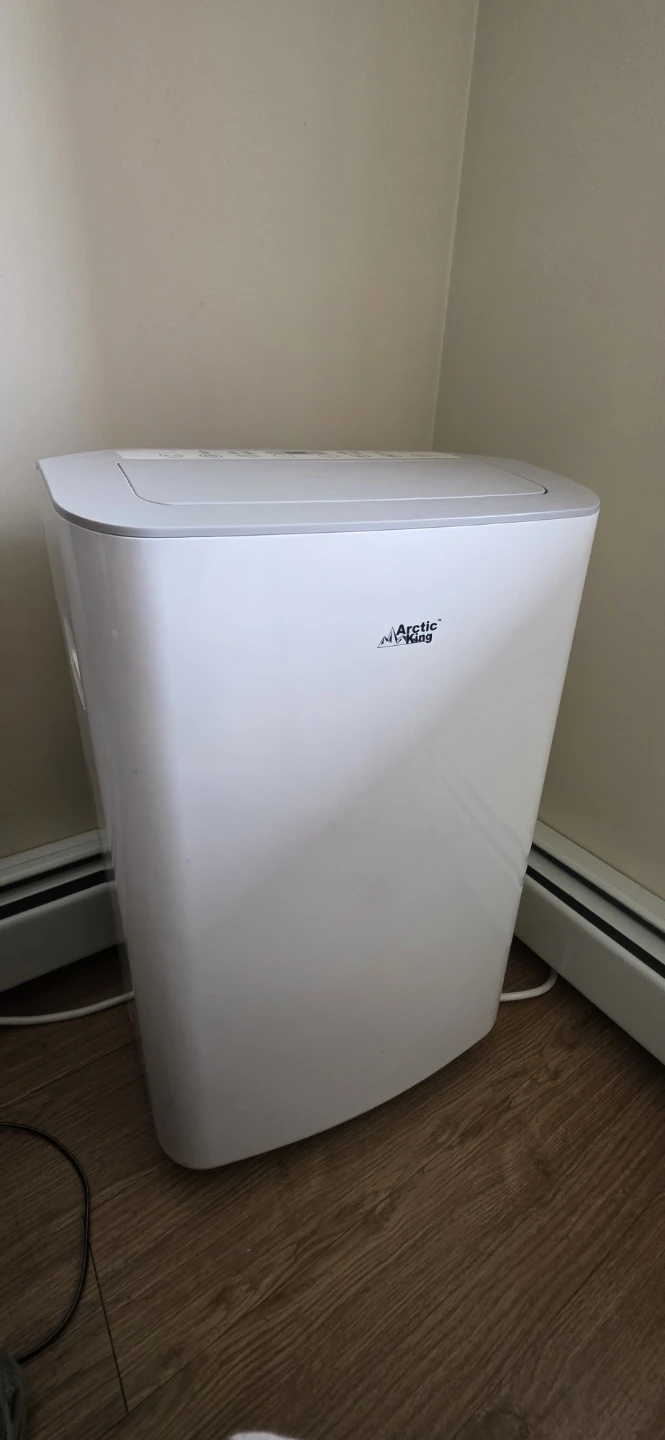 Arctic King 12000 BTU Portable Air Conditioner - photo 2
