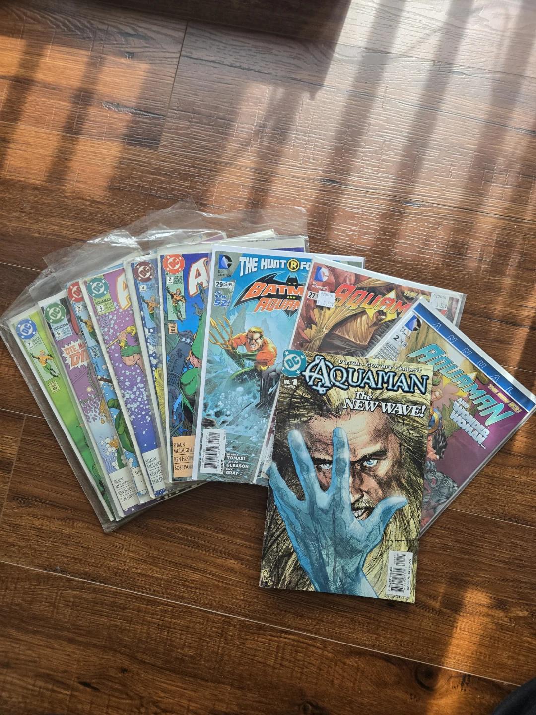 Assorted Batman and Aquaman Comics - photo 3
