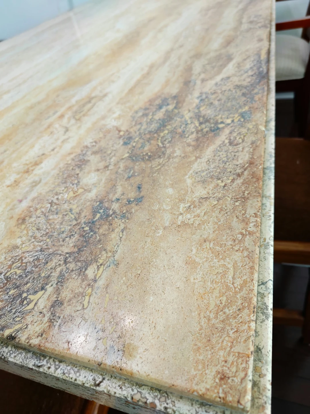 Travertine pedestal  table - photo 4