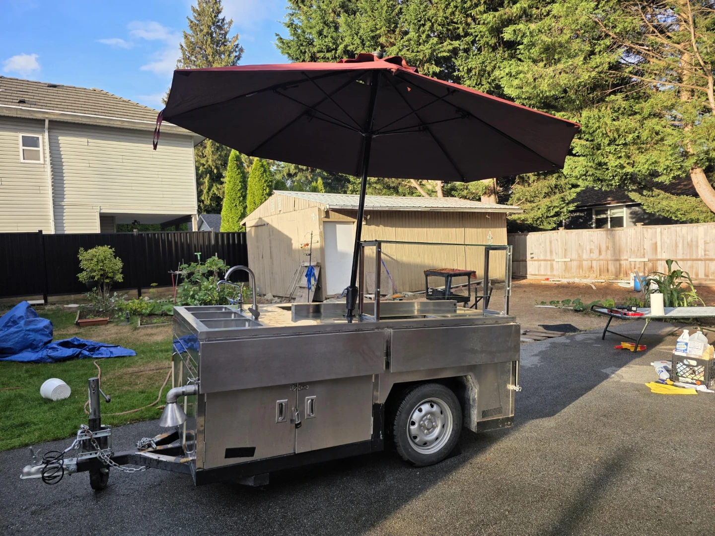 Mobile food cart for sale. - photo 5