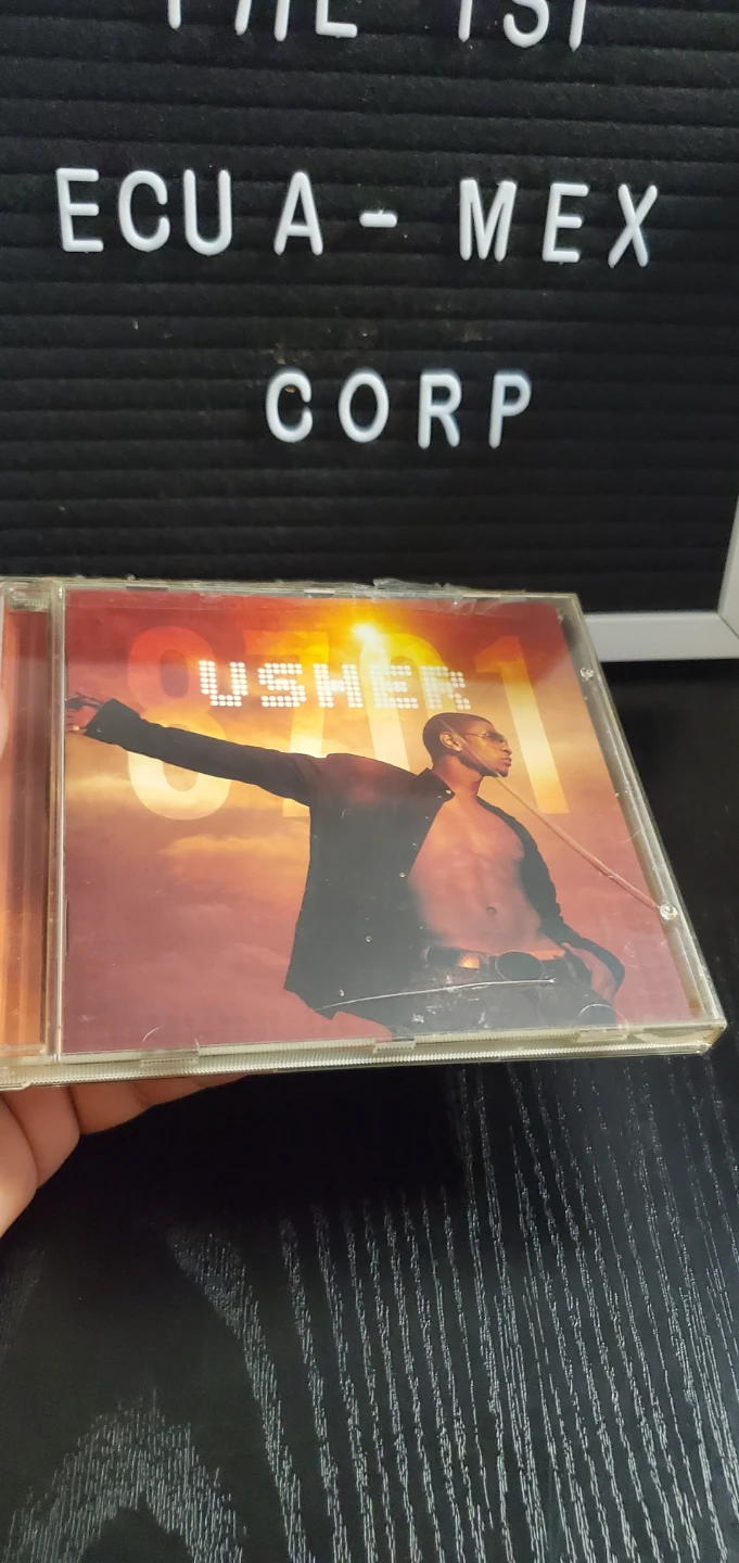 Usher 8701 Audio CD