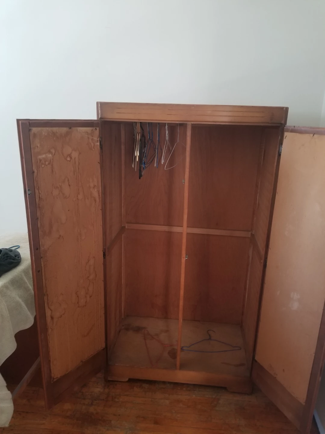 Vintage Wooden Wardrobe with Mirrored Doors - photo 2
