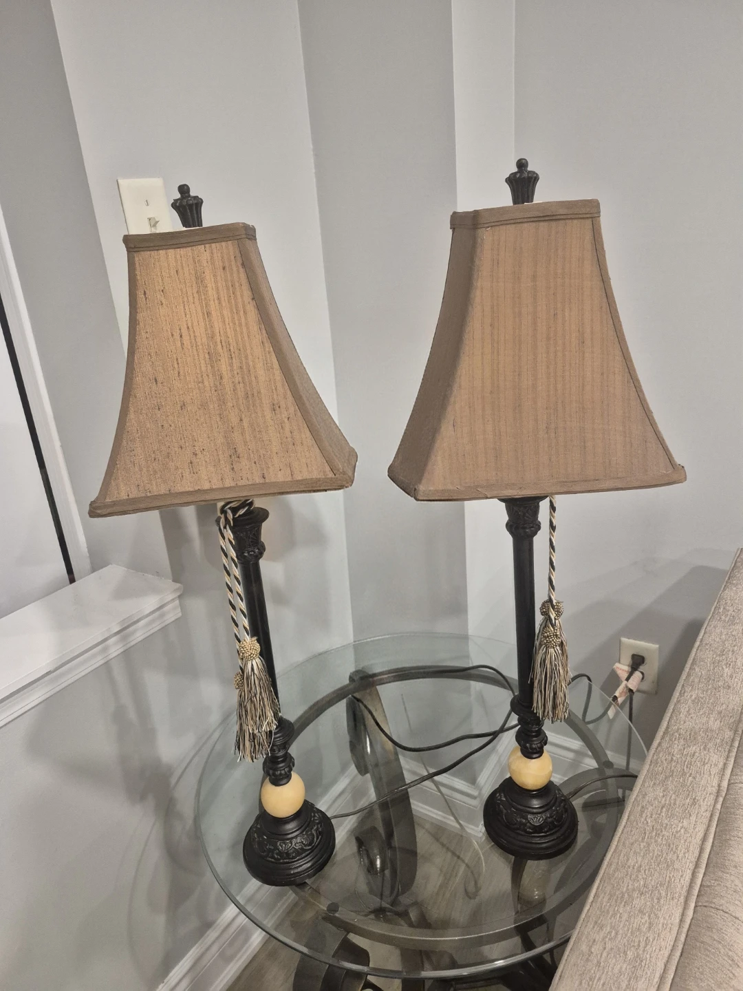 Set of Two Vintage Style Table Lamps