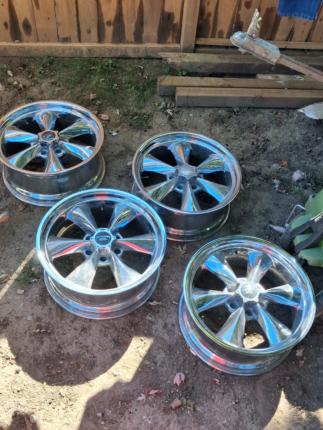 Rims & DJ spin table - photo 3