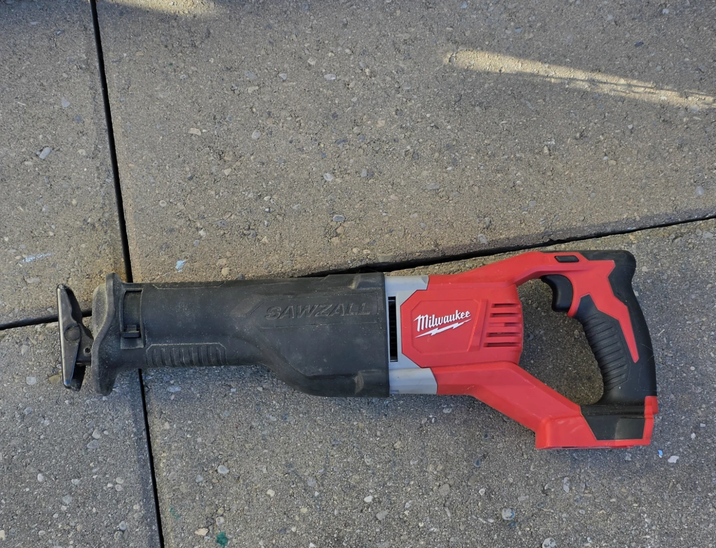 Milwaukee M18 Sawzall Reciprocating Saw 2621-20