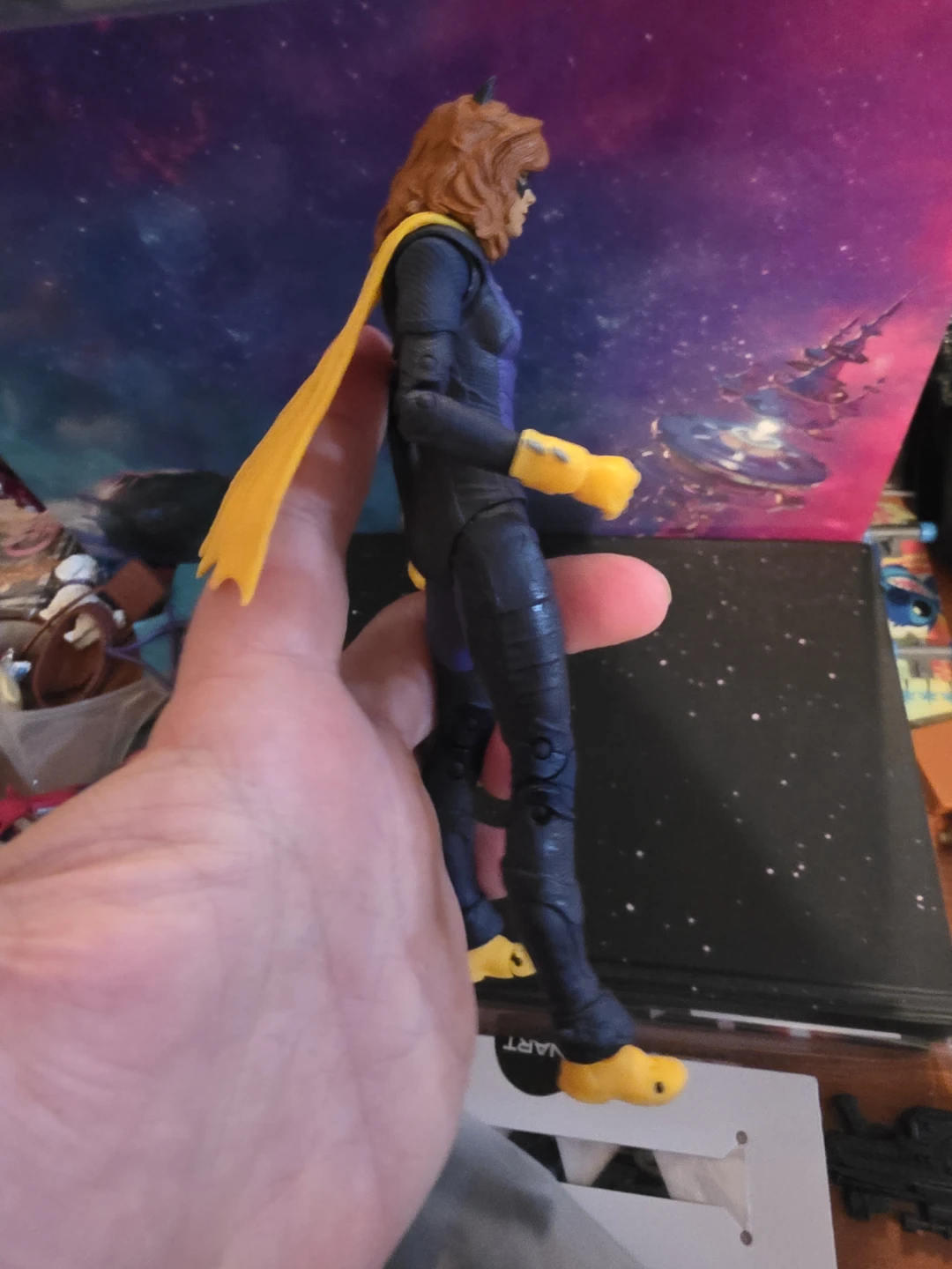 Batgirl Action Figure - photo 4