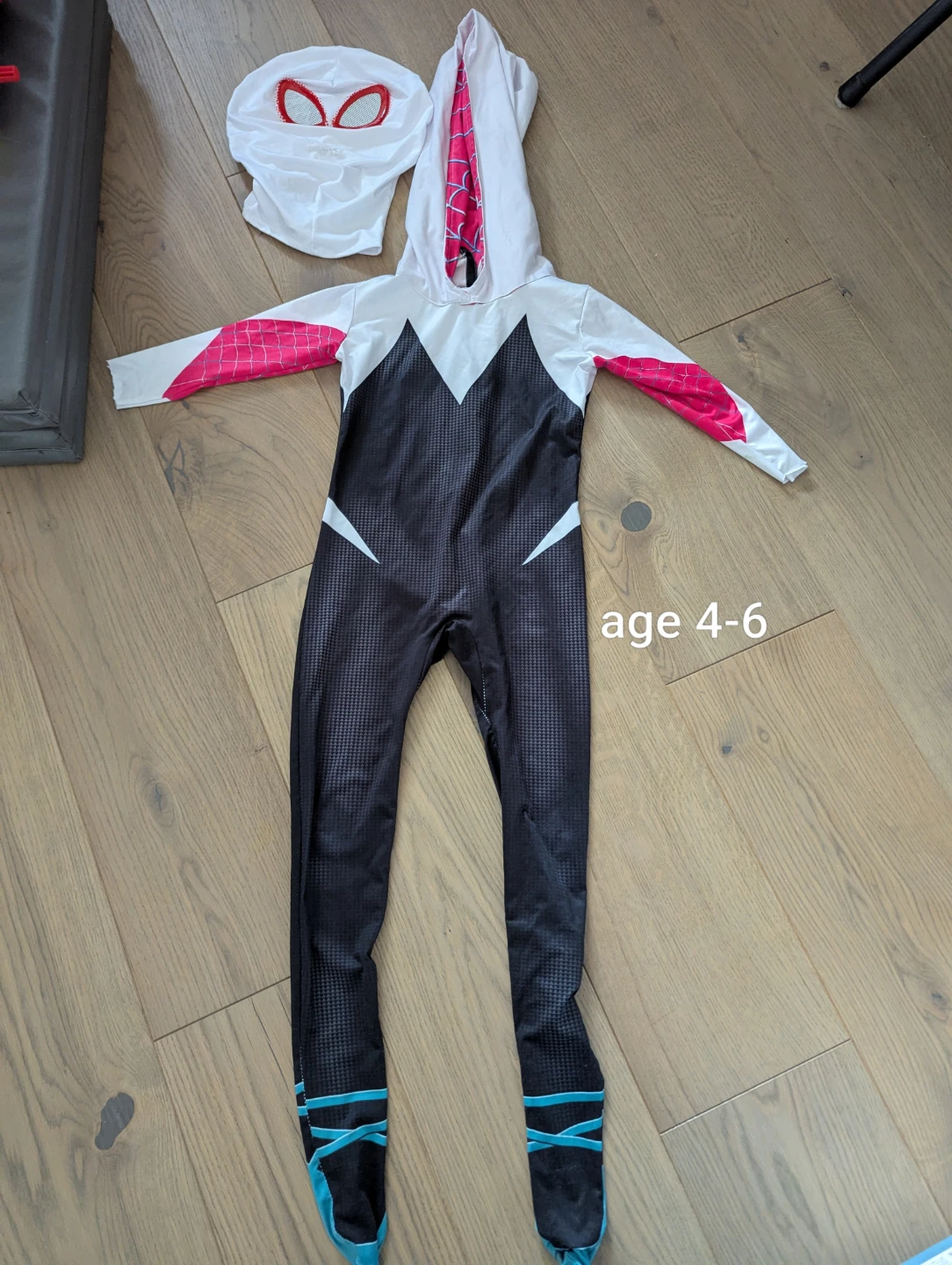 Costumes Various - photo 4