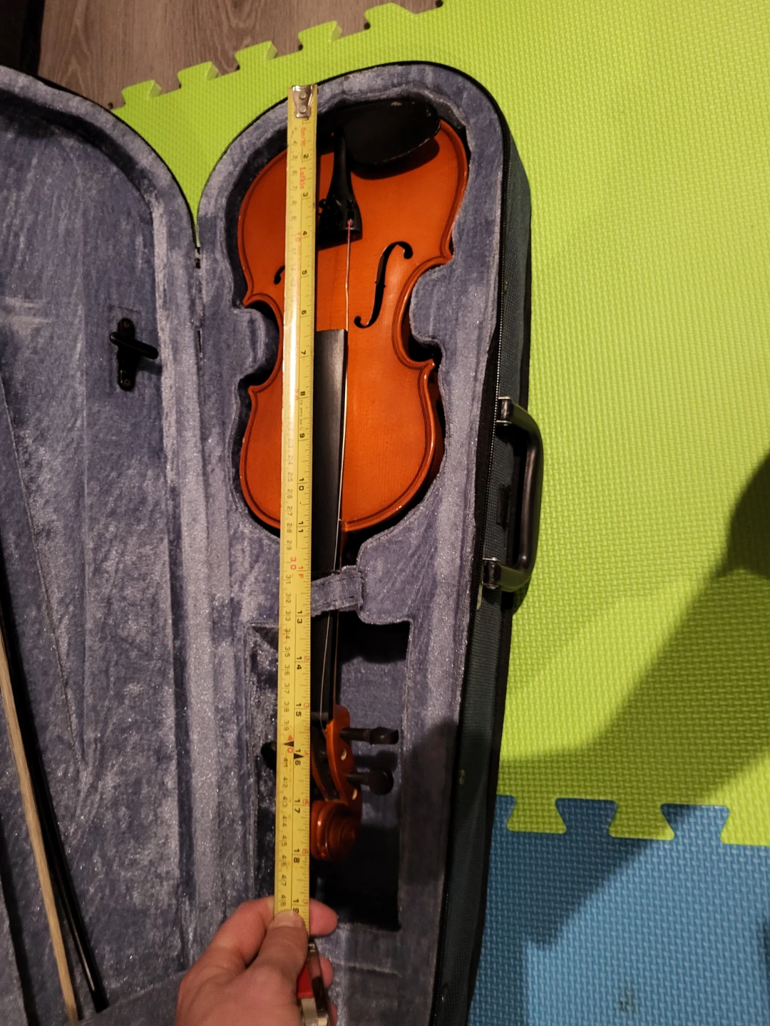1/4 Violin with Case and Bow - photo 3