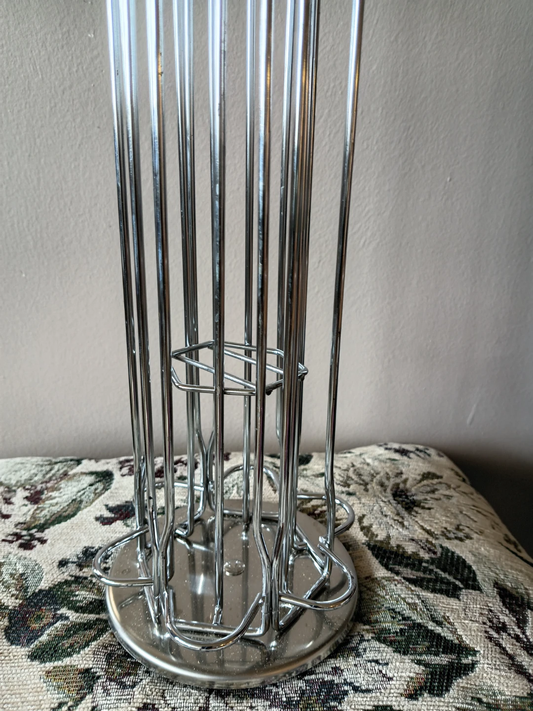 Chrome Coffee Capsule Rotation Stand - photo 2