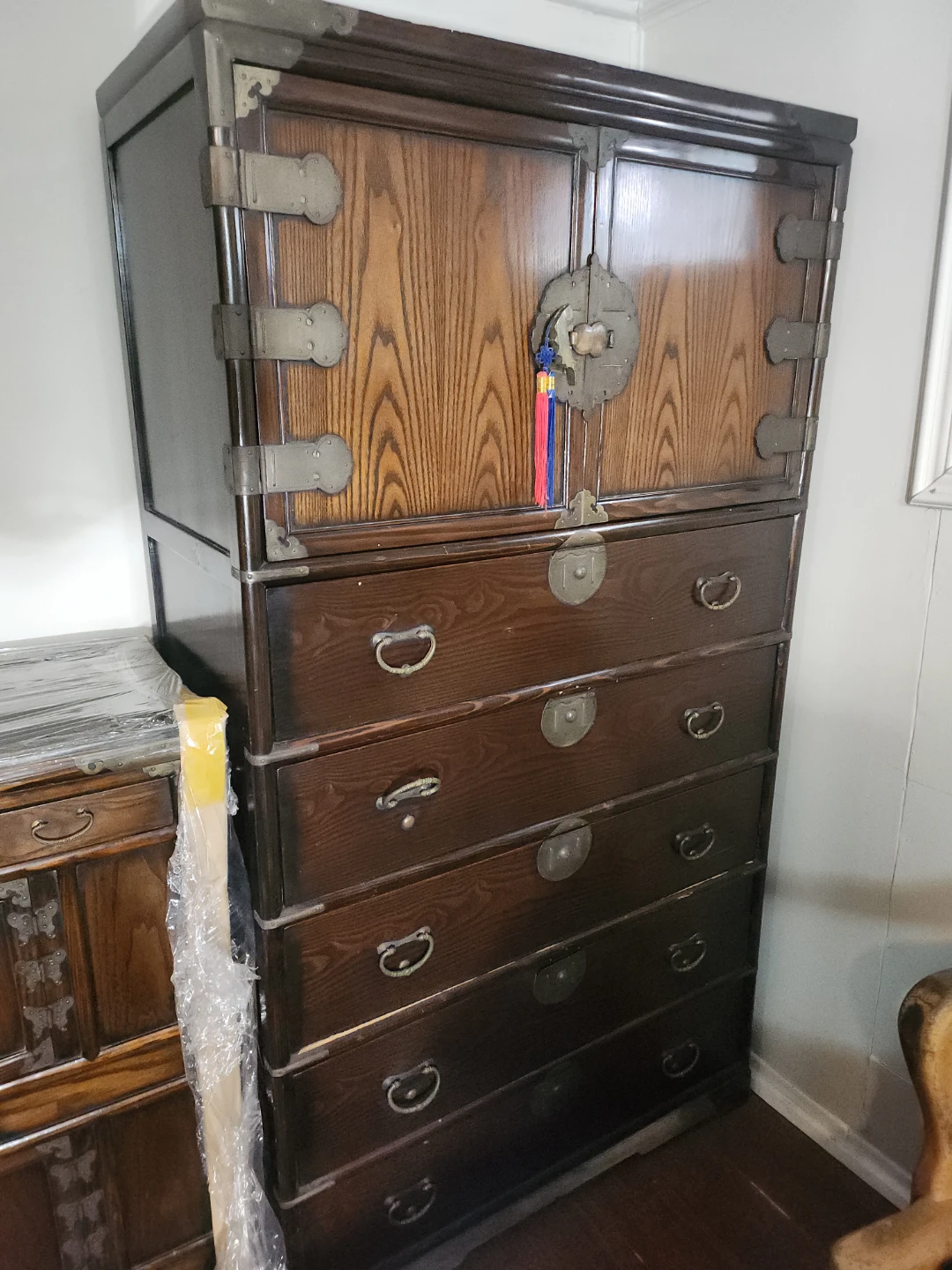 Traditional Korean Style Wooden Cabinet and Chest Set - photo 3