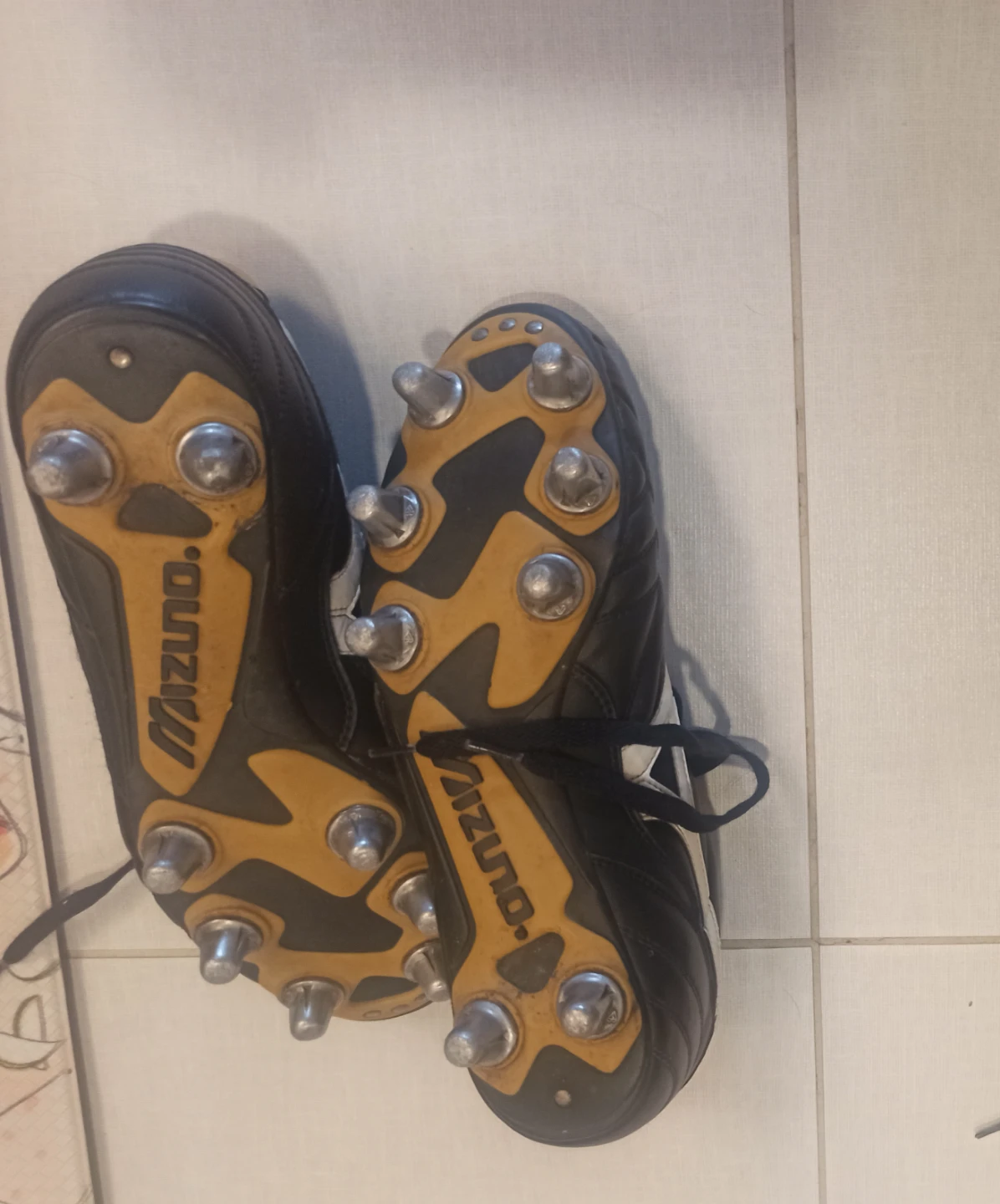 Mizuno Soccer Cleats - photo 3