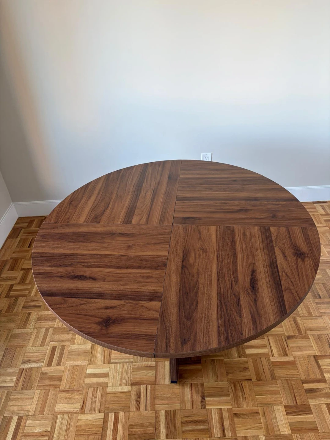 Round Walnut Dining Table - photo 2