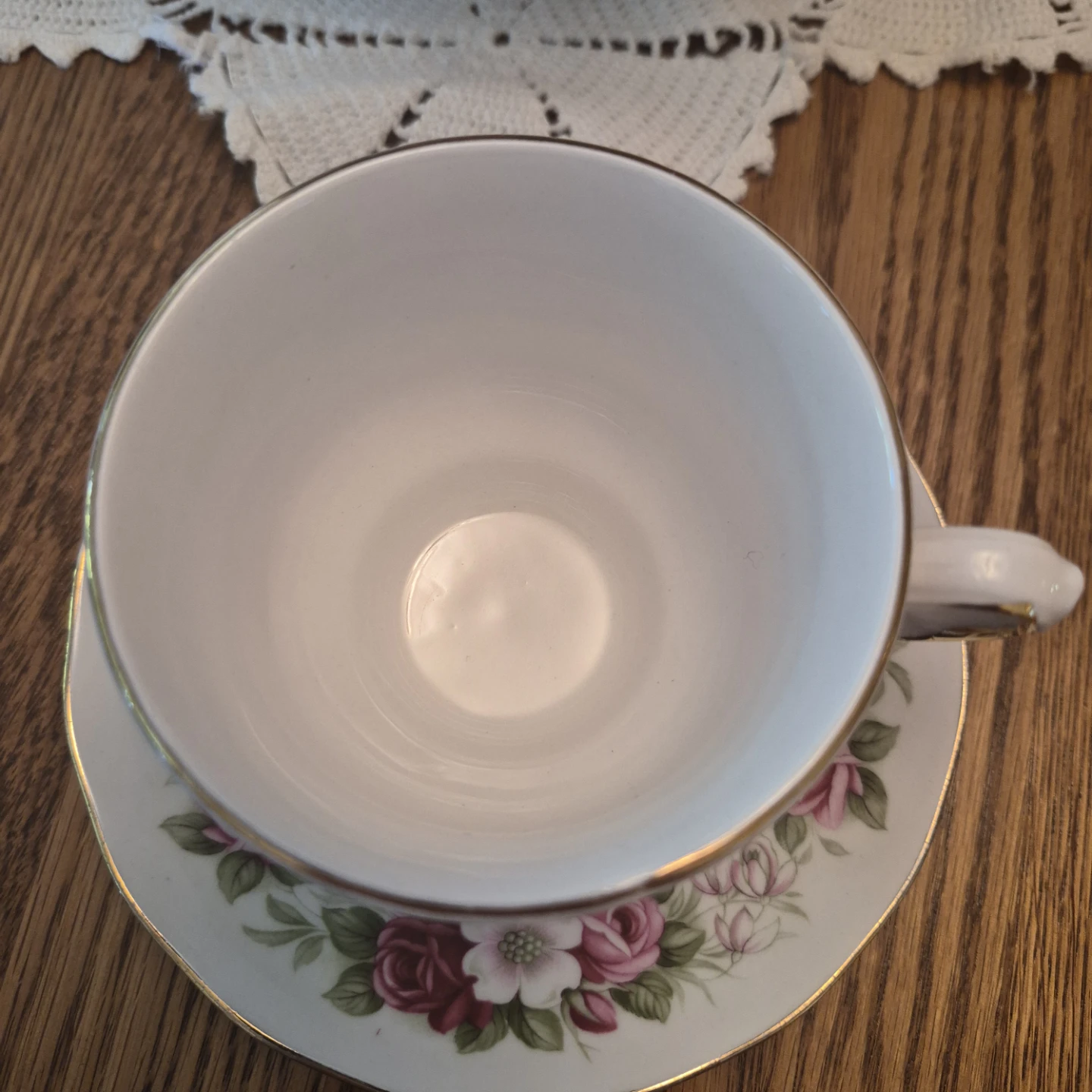 Queen Anne Bone China Teacup and Saucer - photo 2