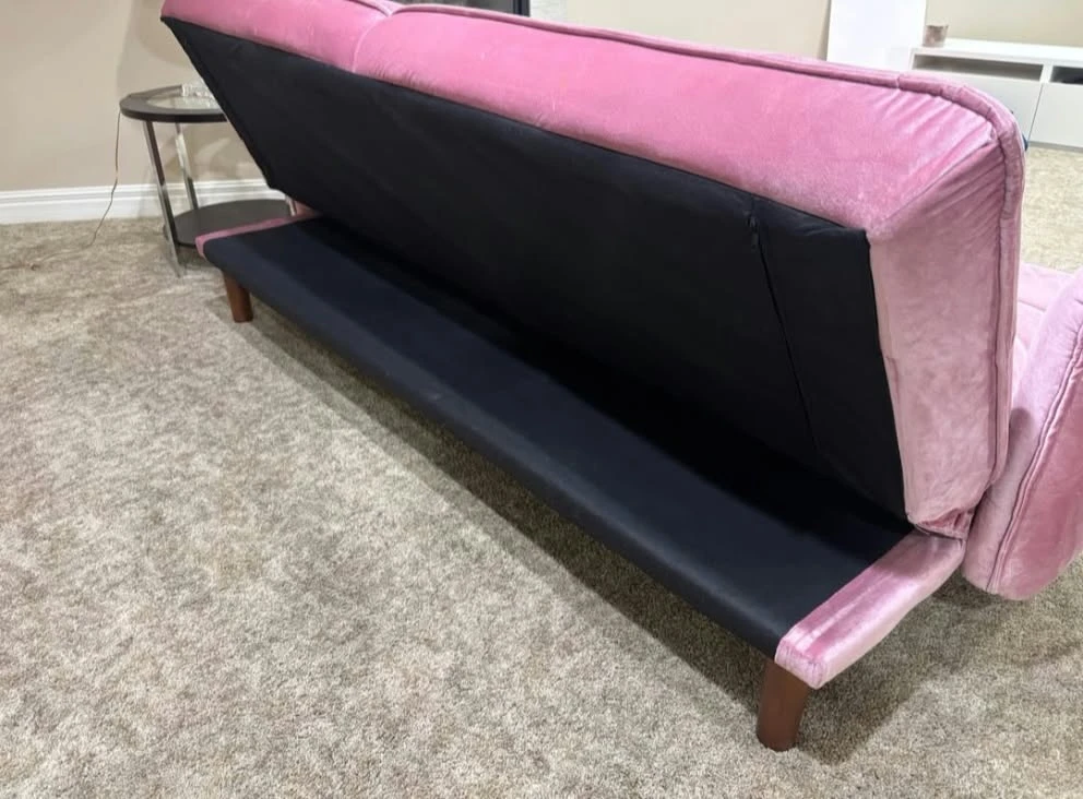 Free delivery pink velvet sofa - photo 3
