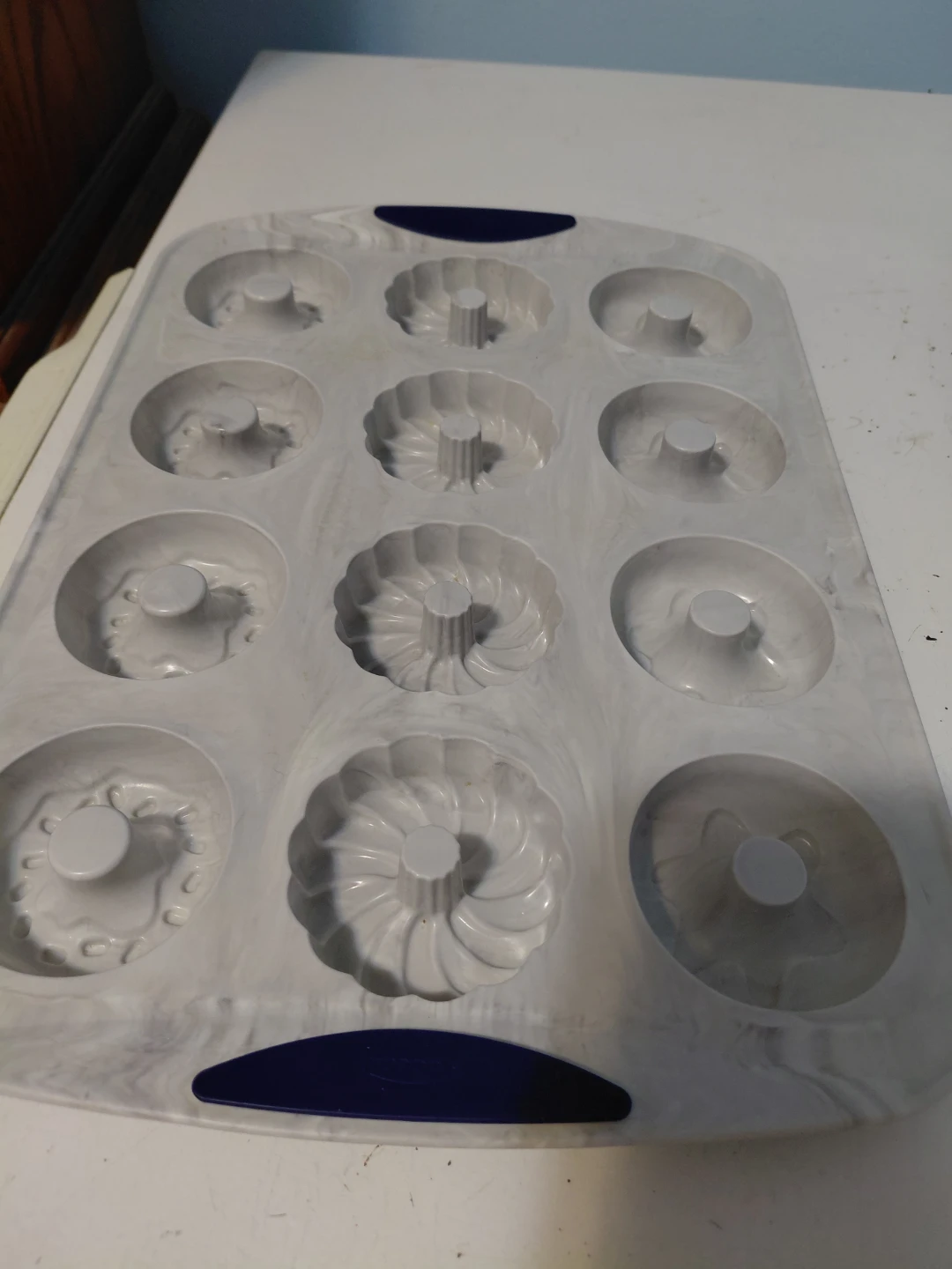 Cake Pans - photo 3