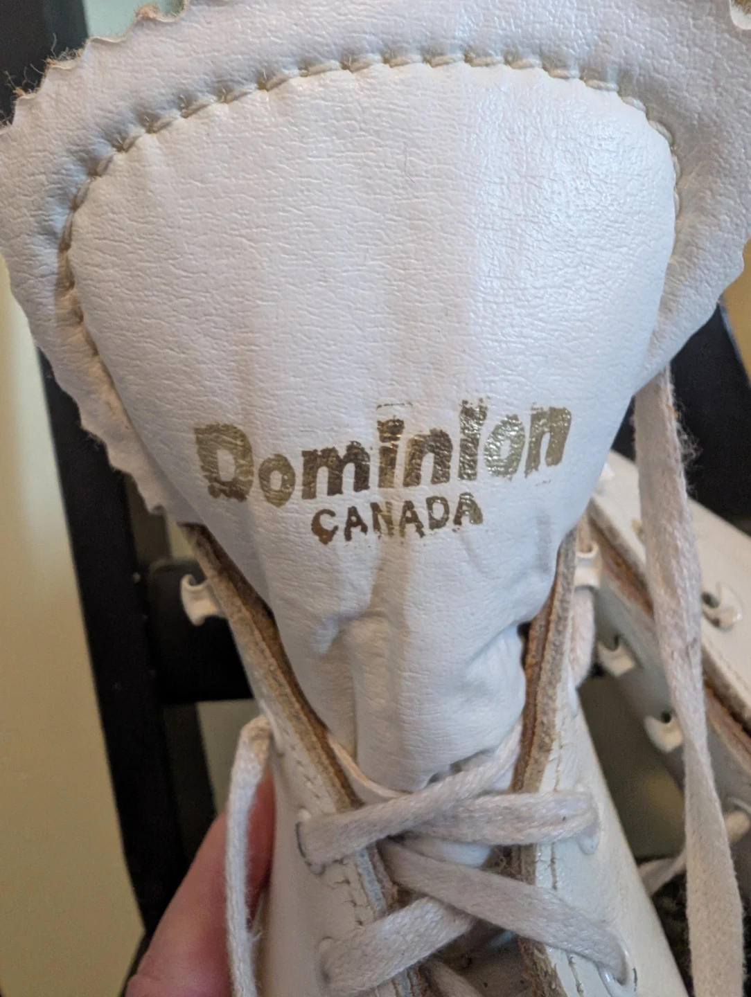 Dominion Canada Leather Ice Skates ⛸️ - photo 3