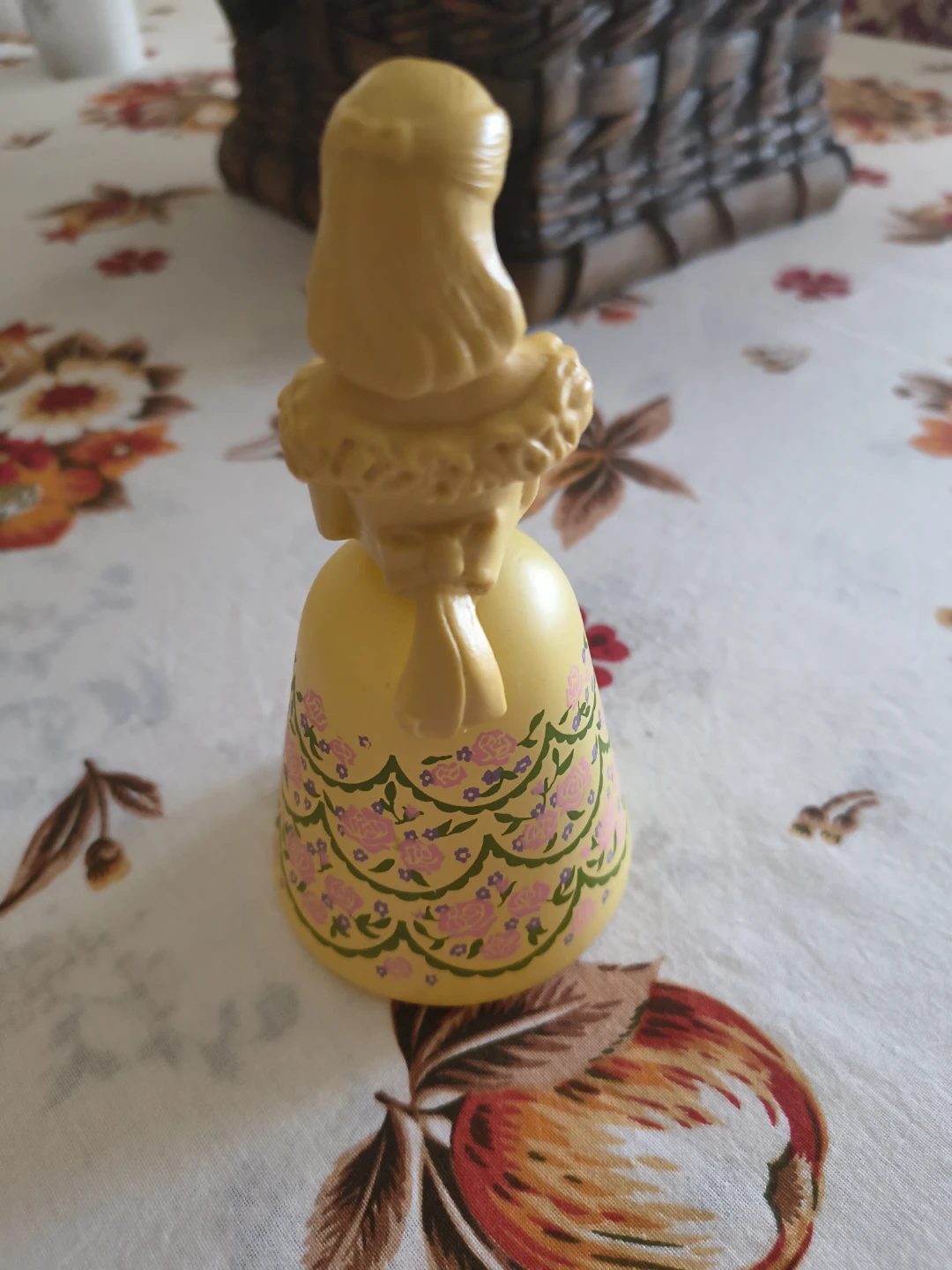Vintage Avon collectible lady perfume bottle - photo 3