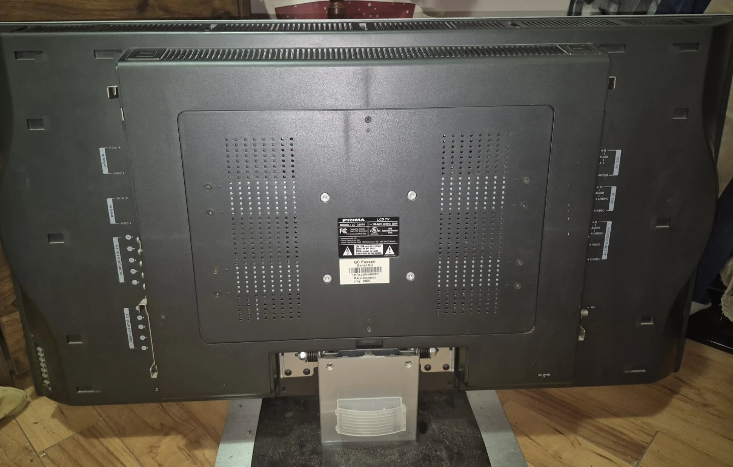 Prima 32 inch LCD TV - photo 2