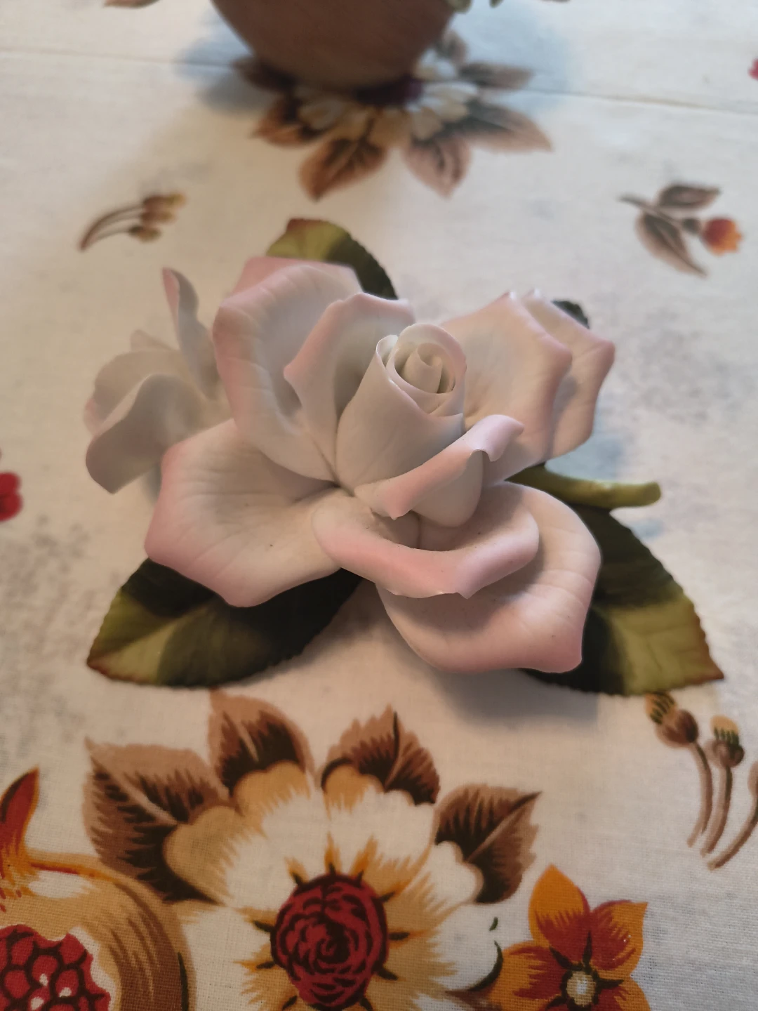 Vintage Andrea by Sadek Dusty Rose Porcelain Figurine