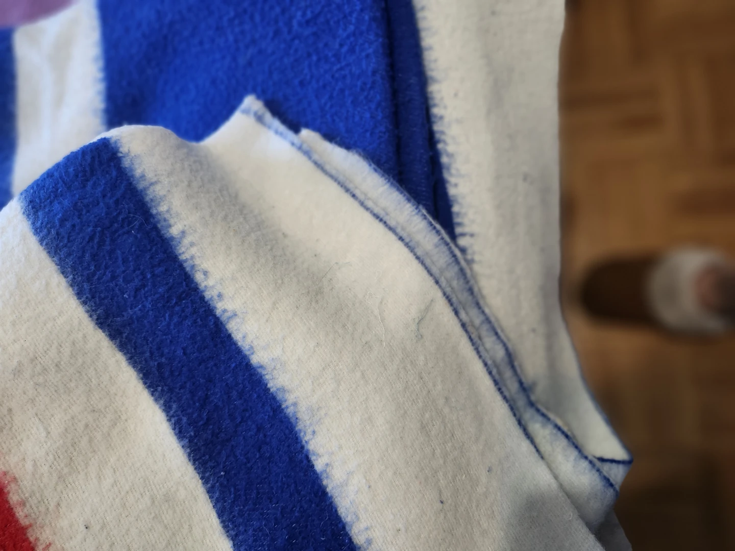 Striped Fleece Blanket - photo 2