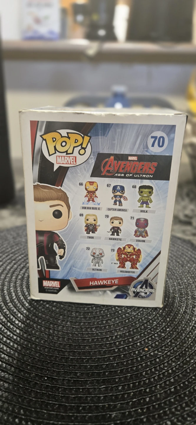 Funko Pop Marvel Avengers Hawkeye Bundle - photo 5