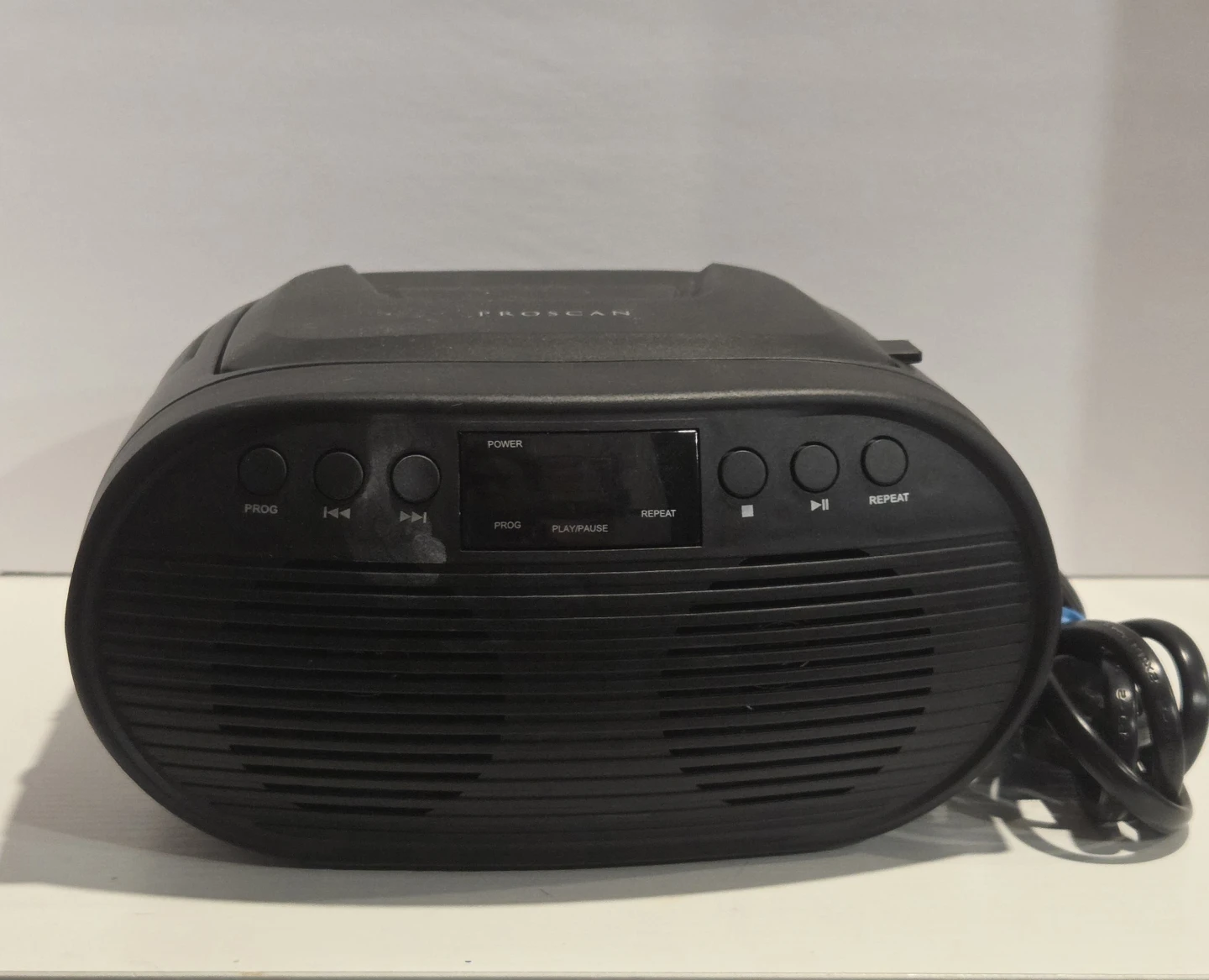 Proscan Portable CD Player and radio - photo 2