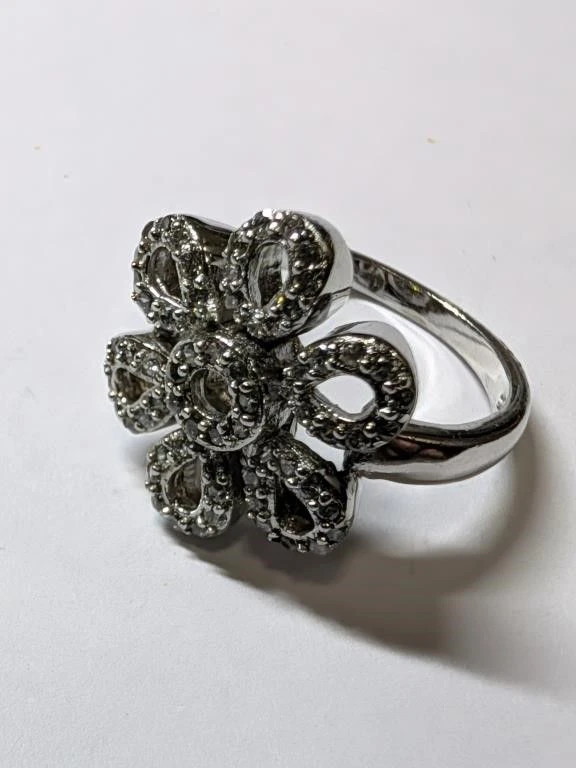 Silver CZ flower ring, size 7 - photo 4