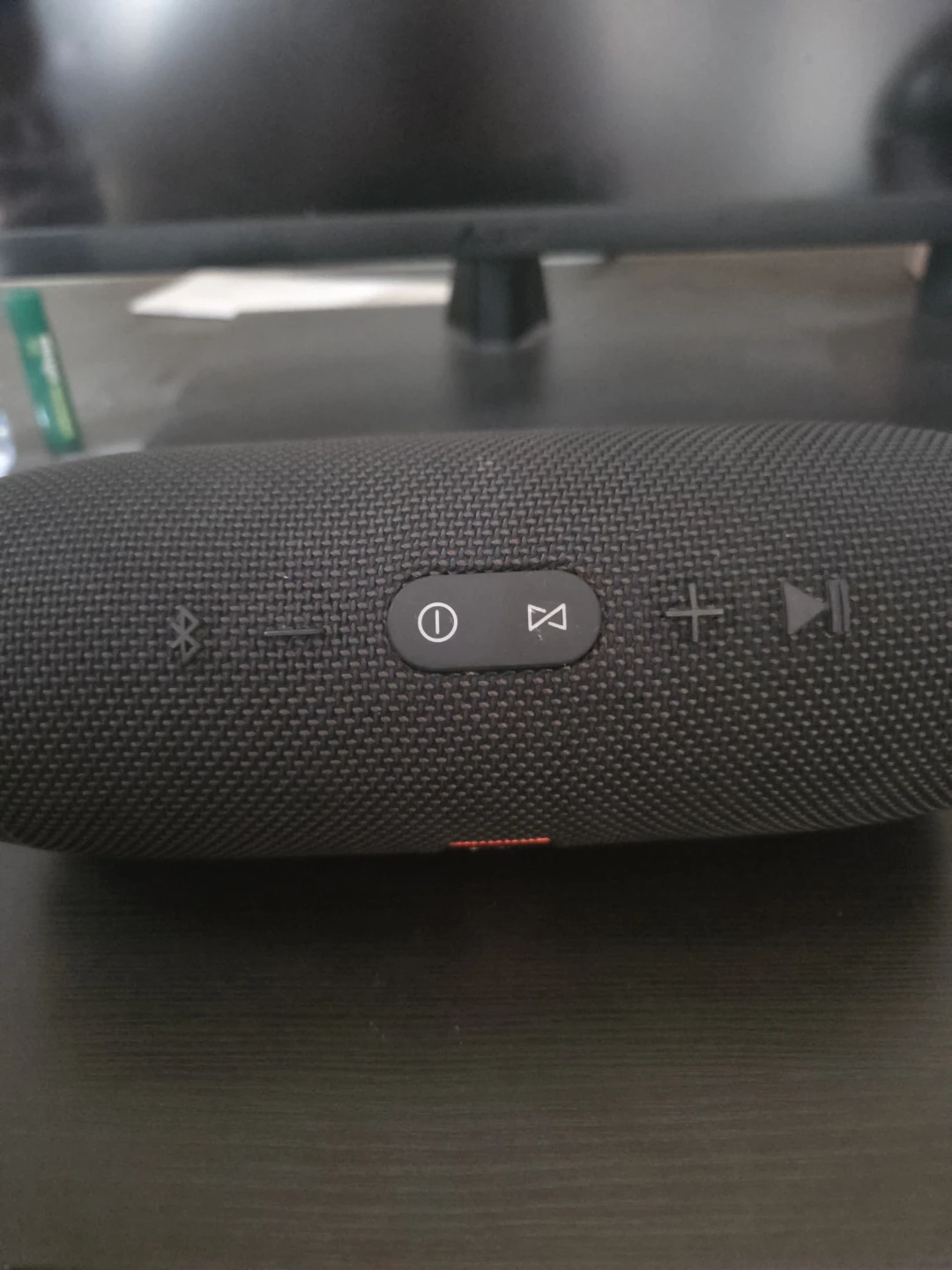 JBL Portable Bluetooth Speaker Charge 3 - photo 2