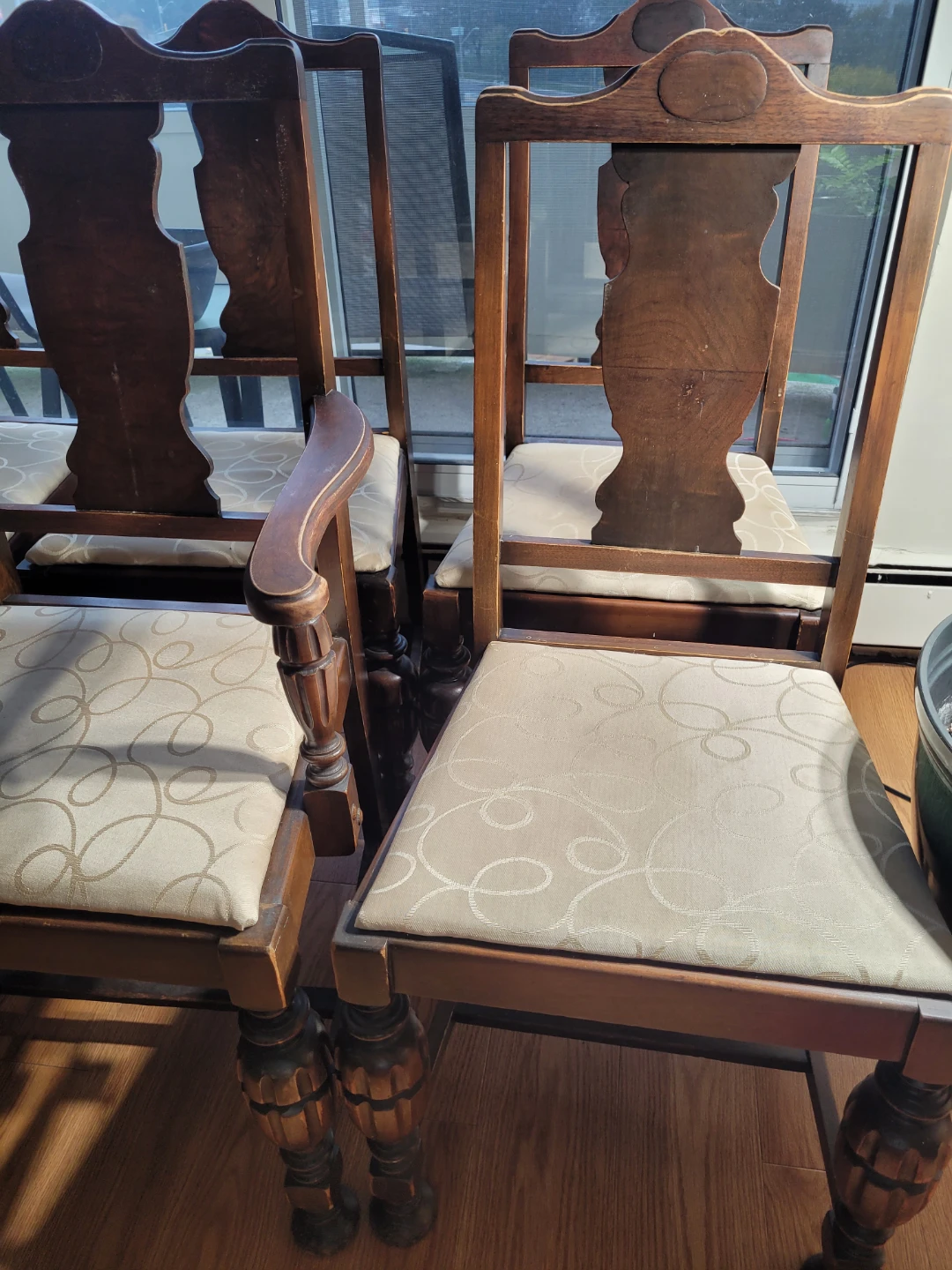 Set of 6 Antique Style Wooden Dining Chairs - photo 5