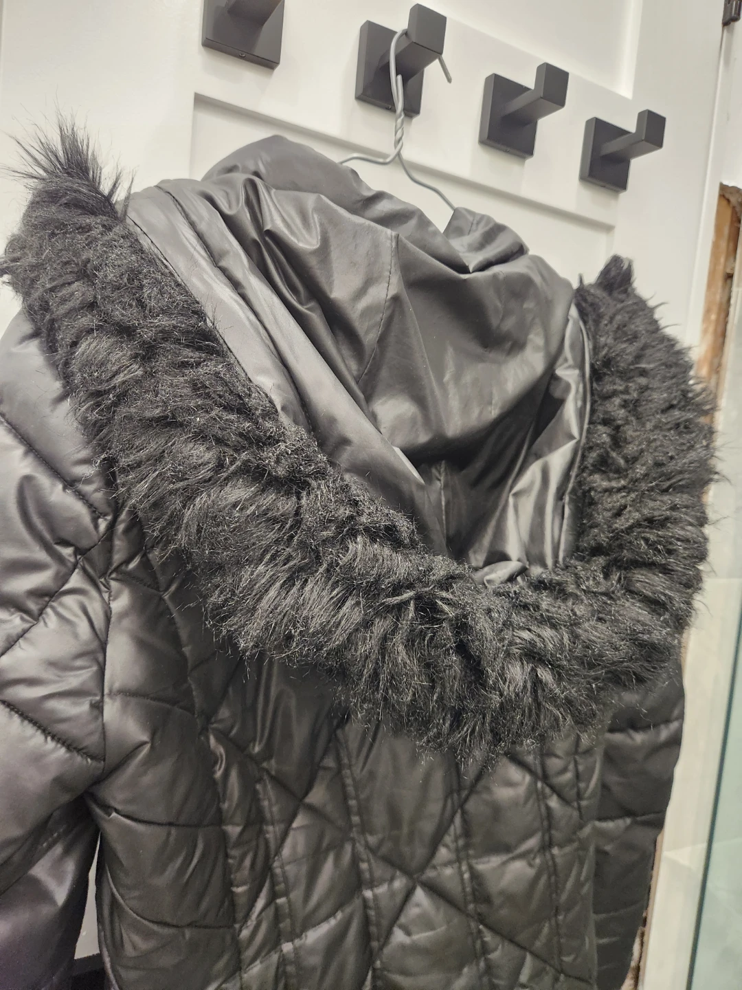 Guess Black Quilted Winter Jacket - photo 4