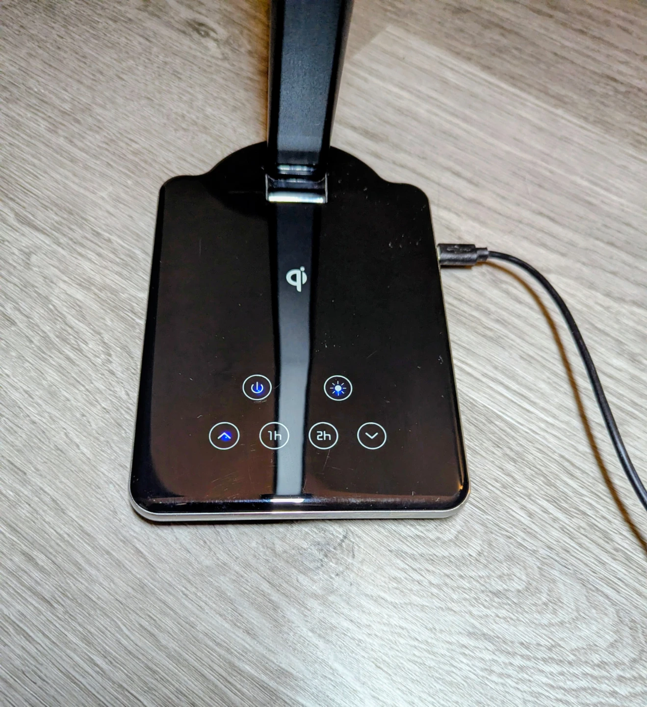 BlueHive LED Desk Lamp - photo 4