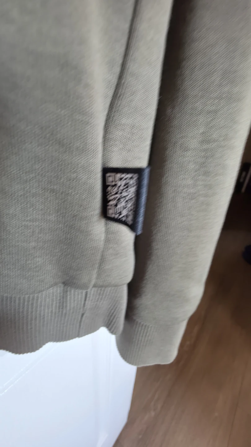 Hugo Boss Olive Green Sweatshirt - photo 3