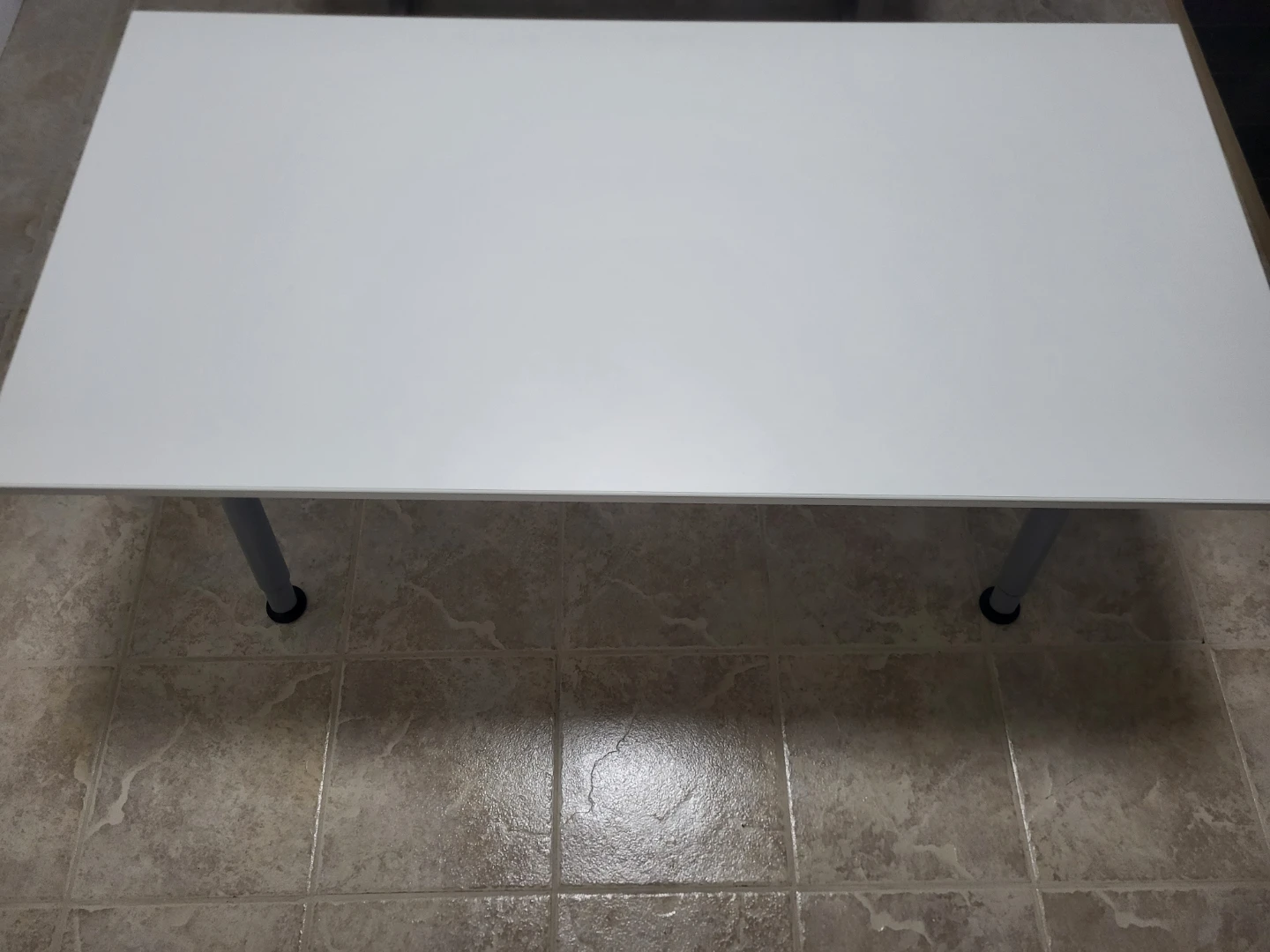 White desk with grey legs - photo 3