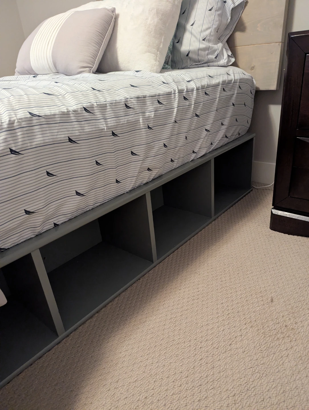 Twin bed frame with built-in storage - photo 3