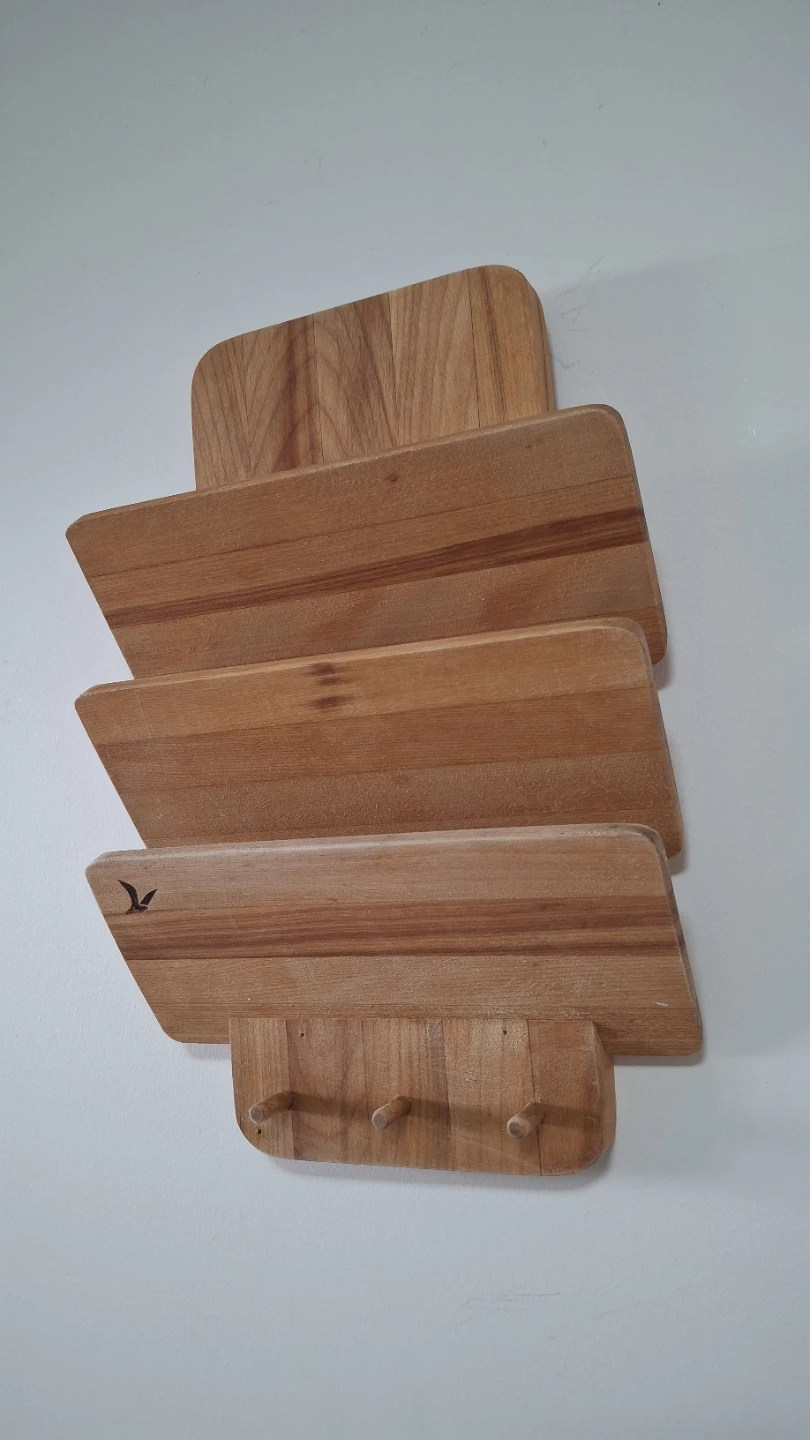 Wooden Wall-Mount Mail Organizer and Key Hook 30x20cm - photo 2