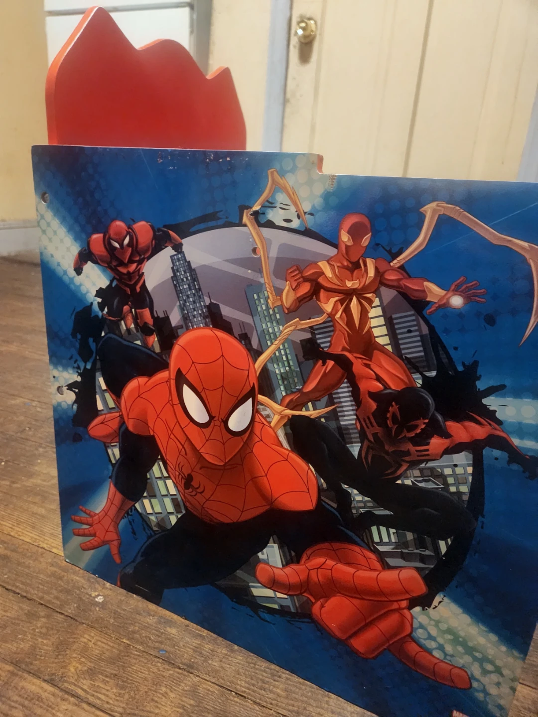 Marvel Ultimate Spider-Man Children's Chair - photo 5