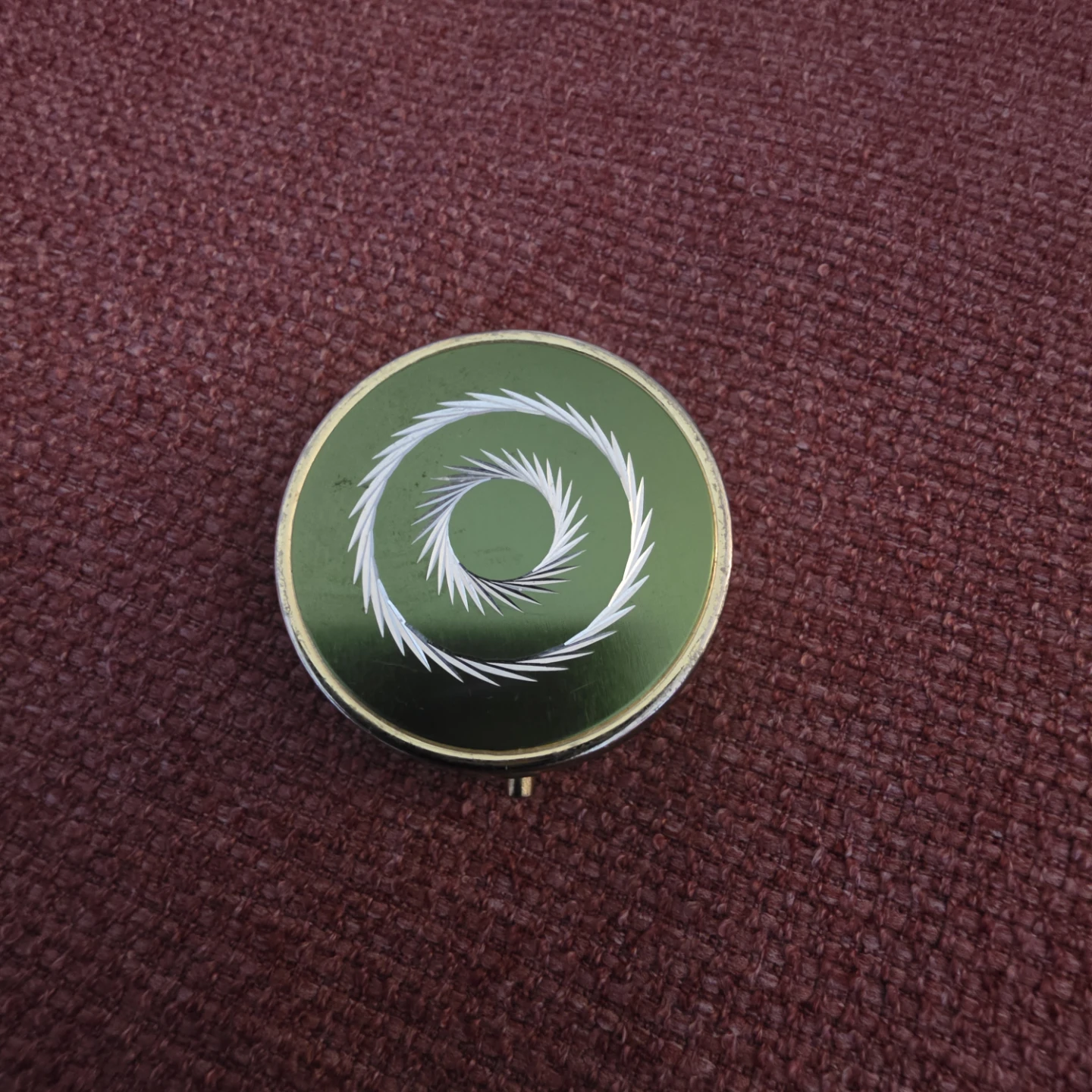 Green and Gold Circular Pill Case - photo 2
